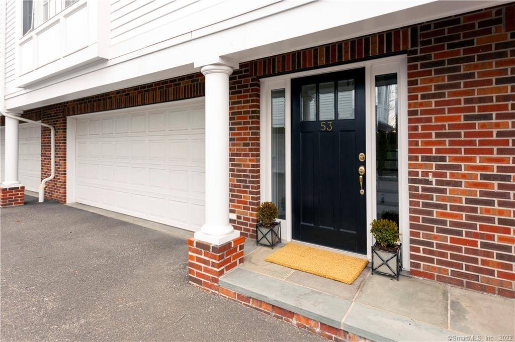Fairfield, CT 06824,53 Sherman Street West #53