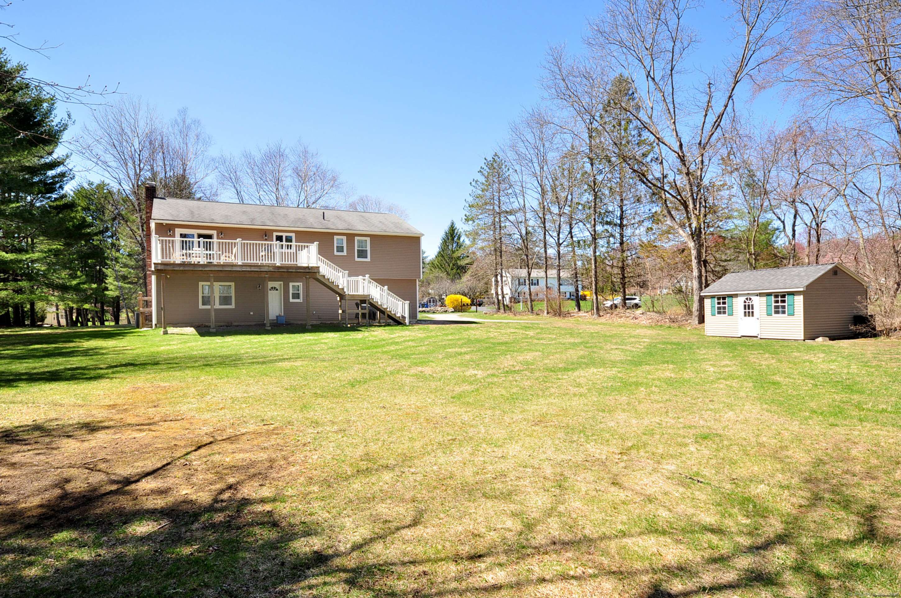 New Milford, CT 06776,12 Jefferson Drive