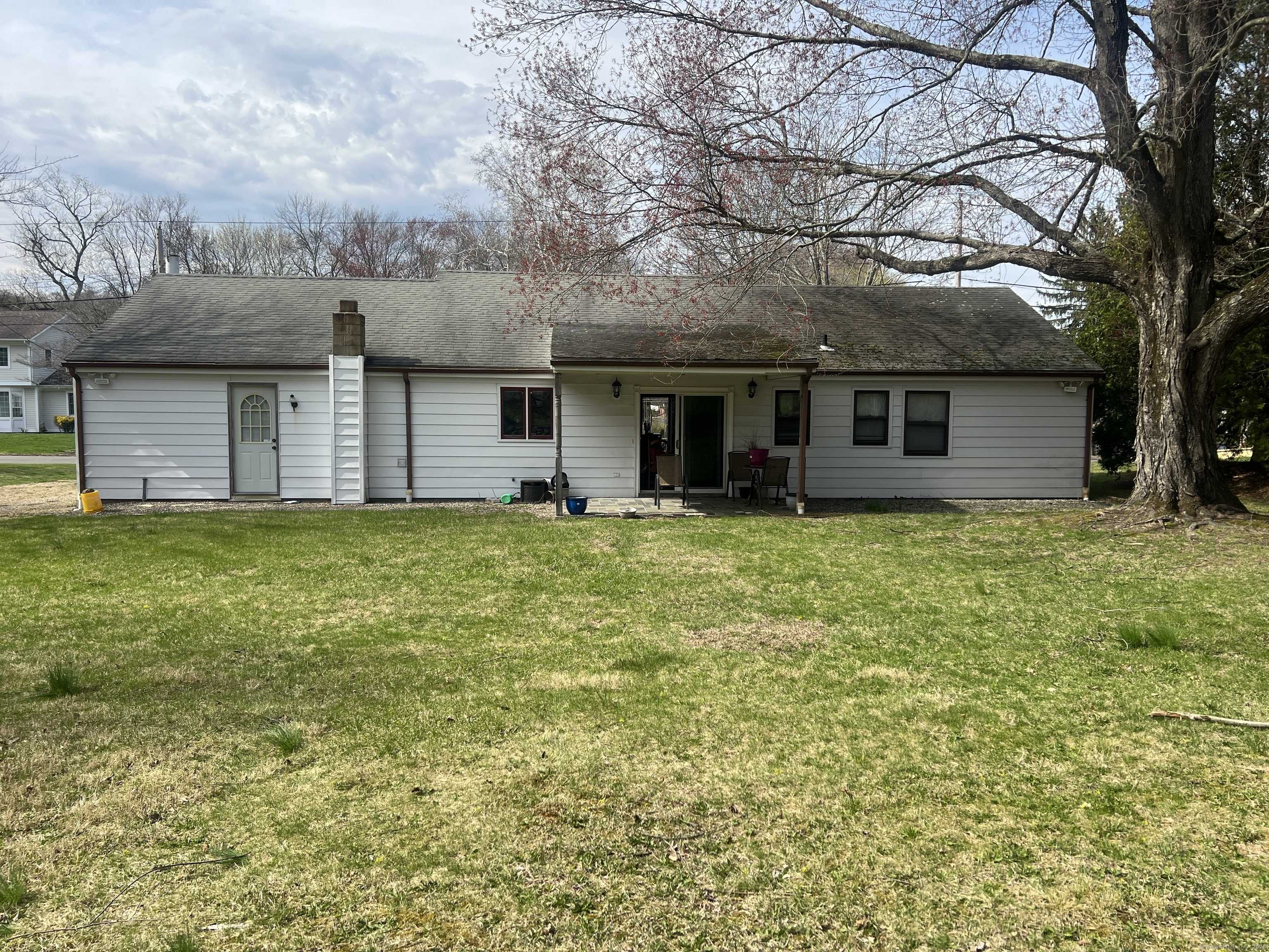 Shelton, CT 06484,67 Sorghum Road