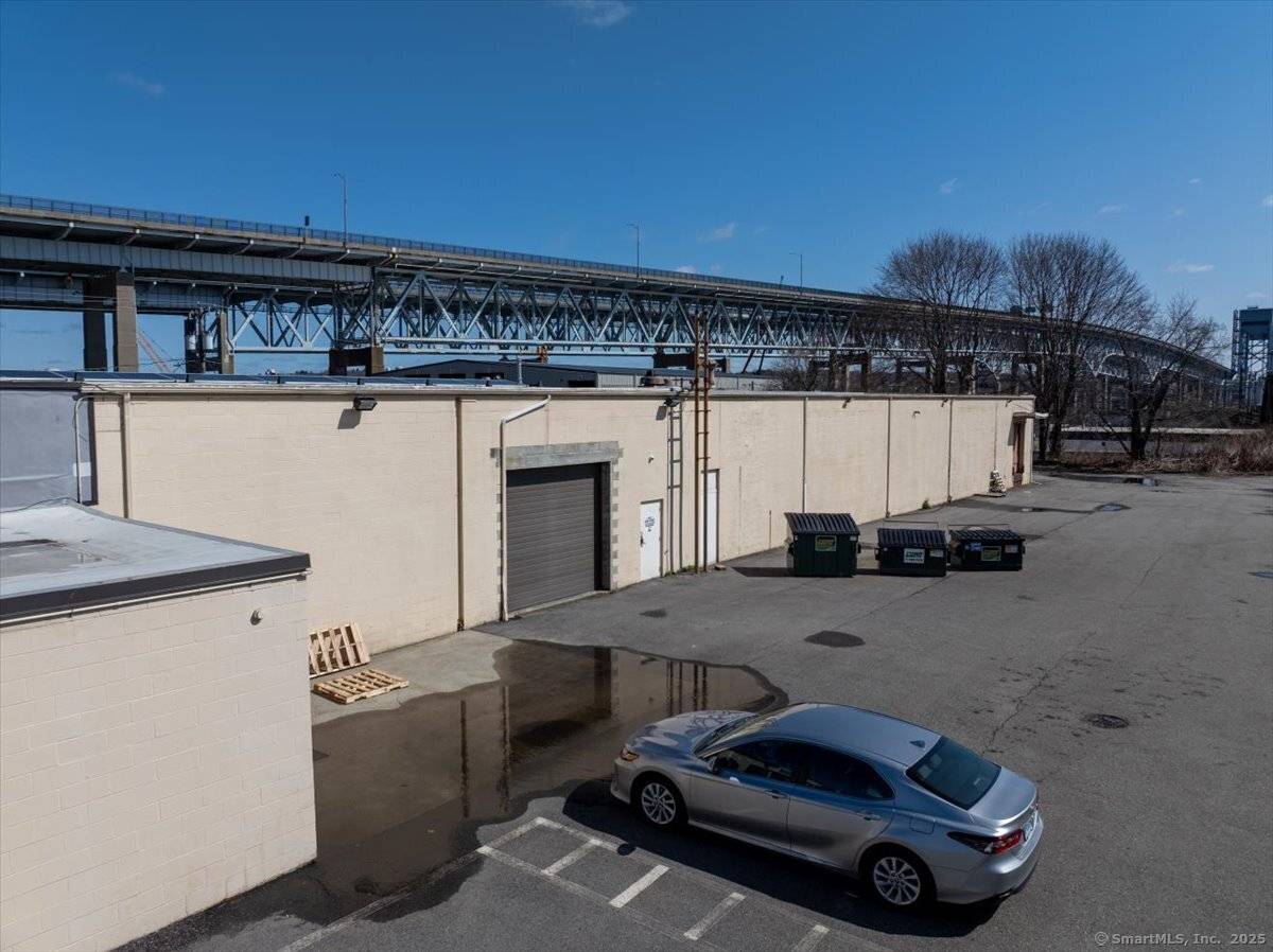 New London, CT 06320,75 Crystal Avenue