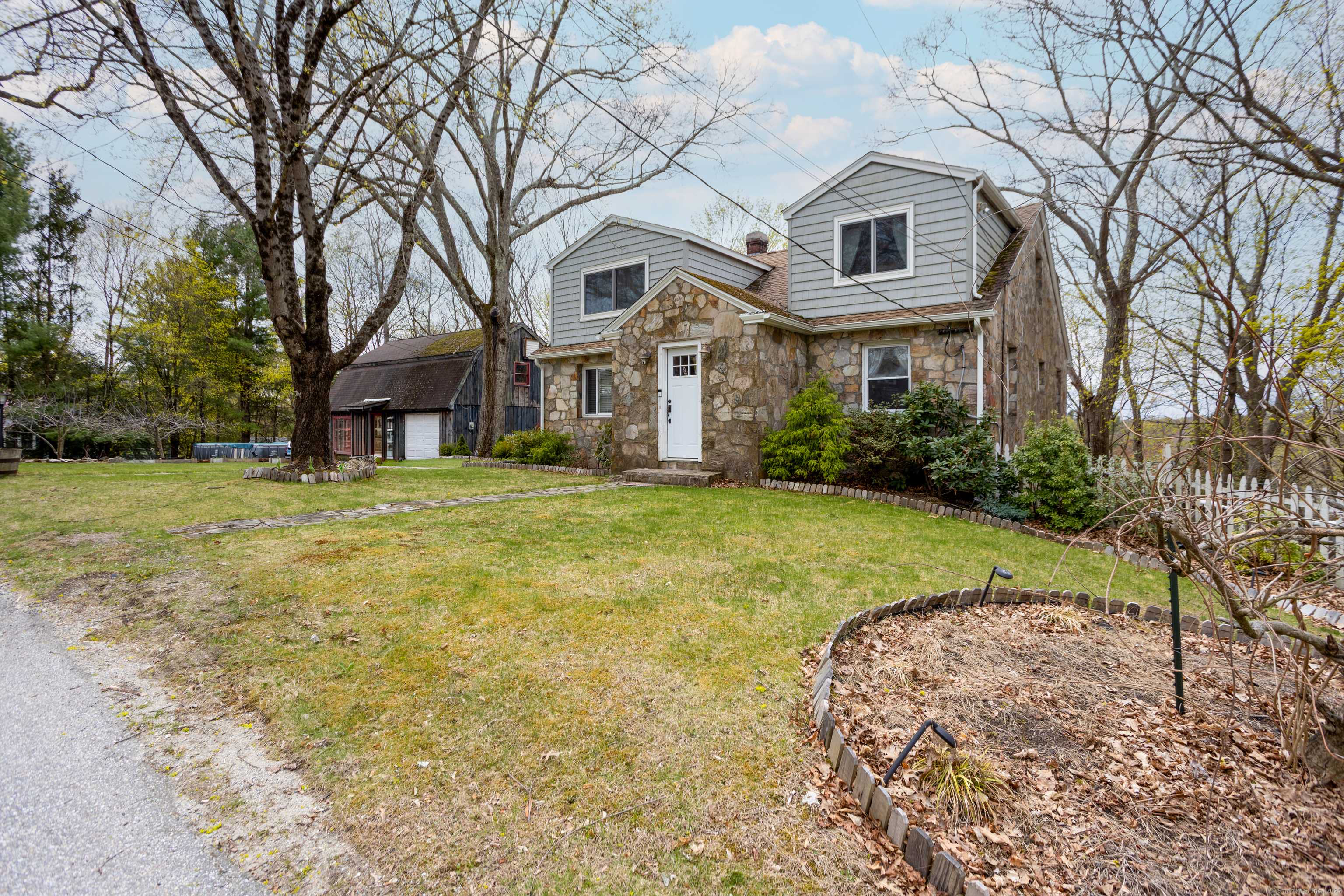 Plainfield, CT 06354,63 Parent Hill Road