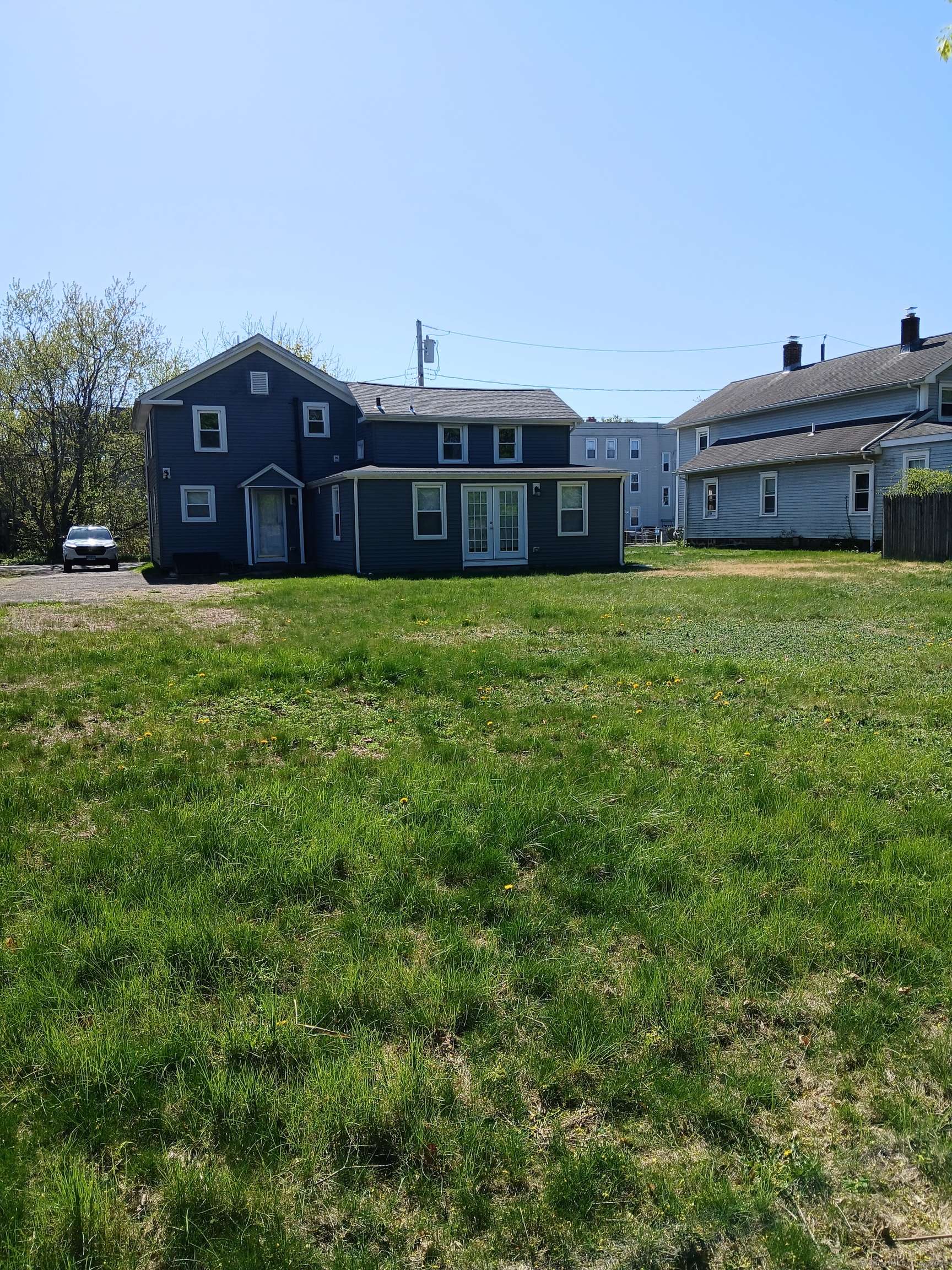 Wallingford, CT 06492,22 Bristol Street
