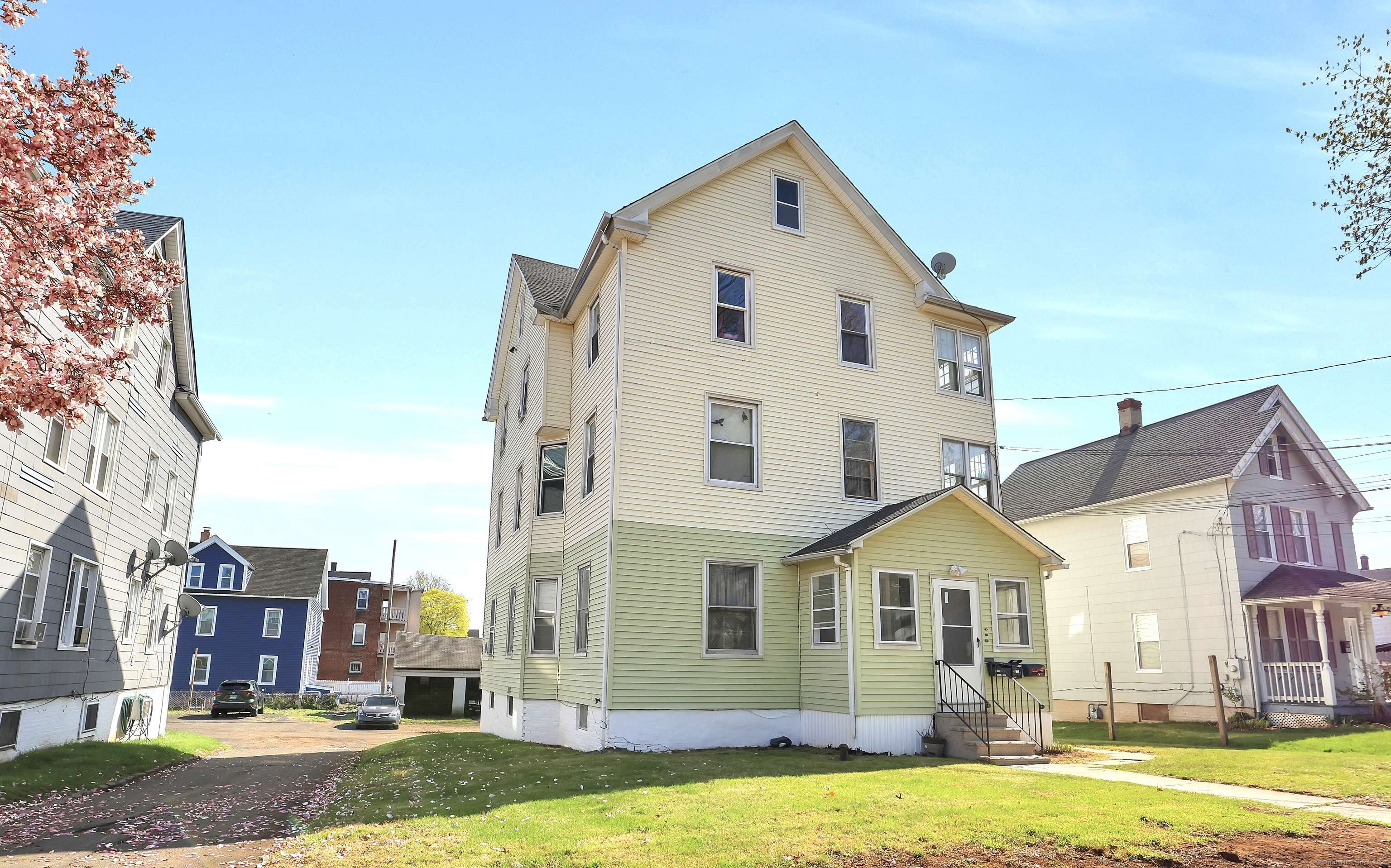 New Britain, CT 06051,127 Smalley Street