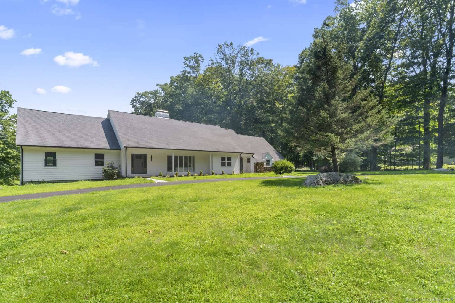 Easton, CT 06612,106 Wyldewood Road