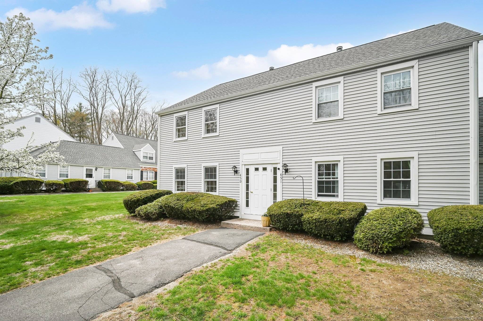 Canton, CT 06019,450 Dowd Avenue #450