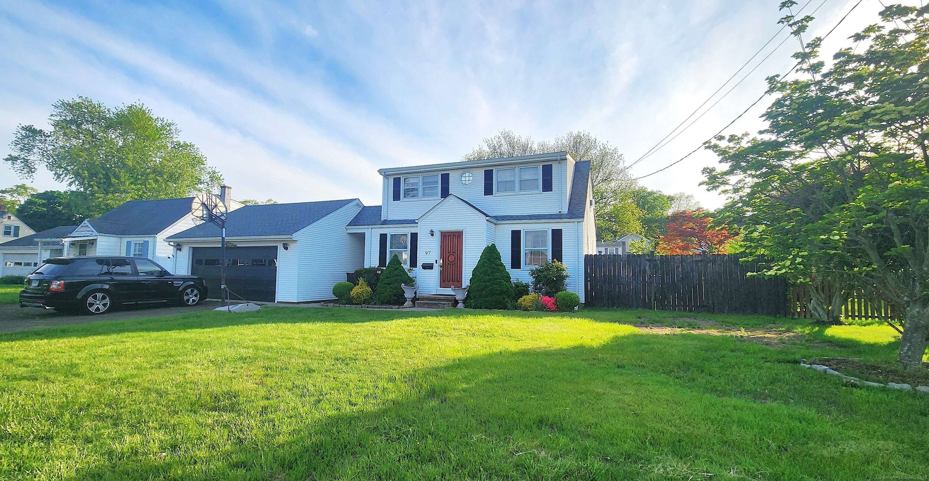 Stamford, CT 06902,97 Waterbury Avenue