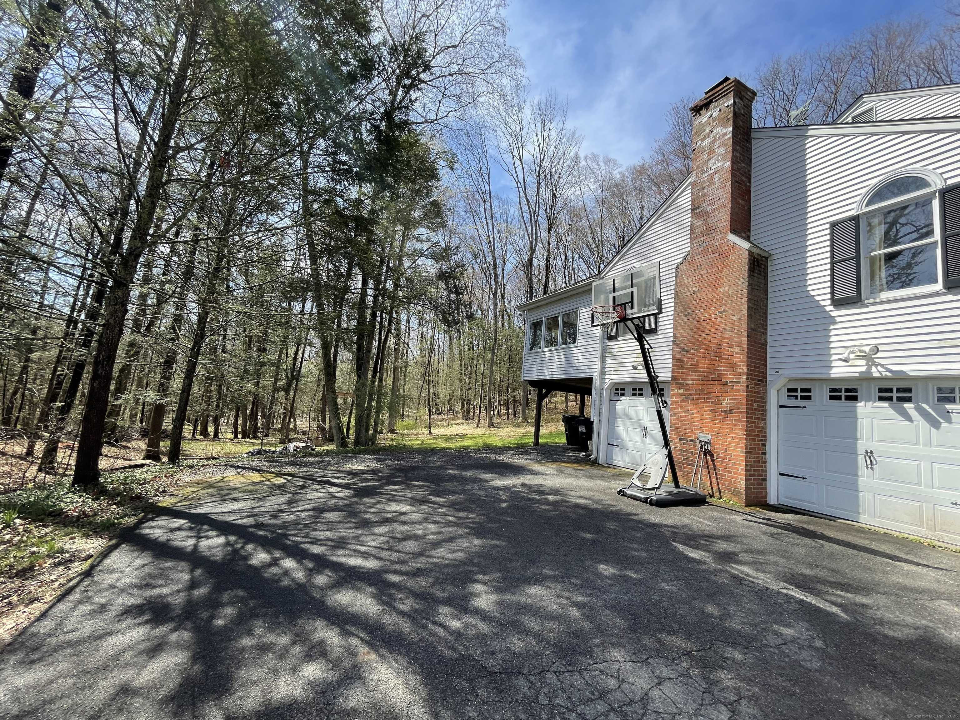 New Milford, CT 06755,37 Colonial Ridge Drive