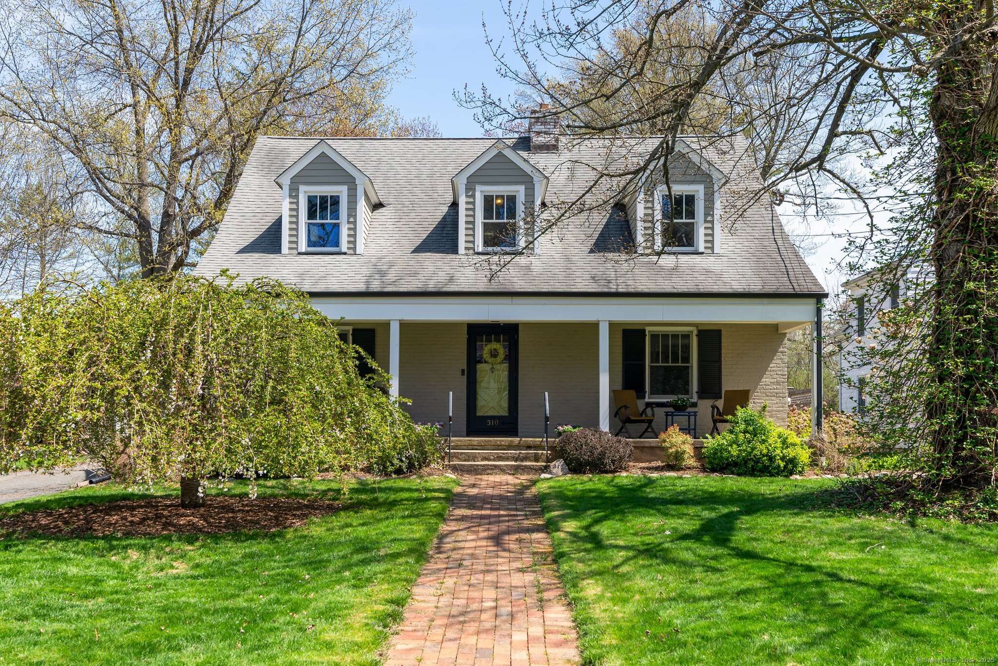 West Hartford, CT 06119,310 Auburn Road