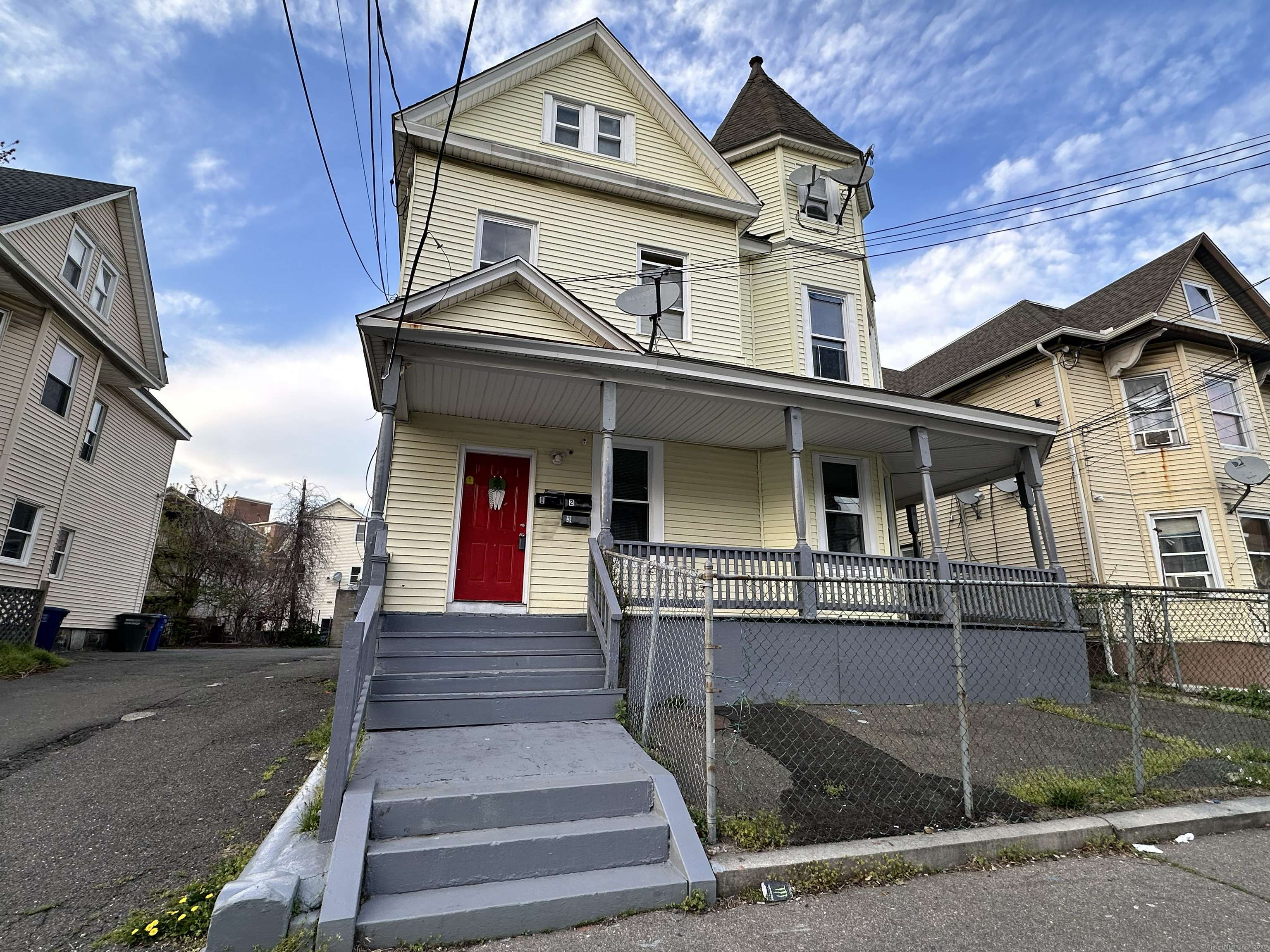 Bridgeport, CT 06604,78 Sanford Avenue