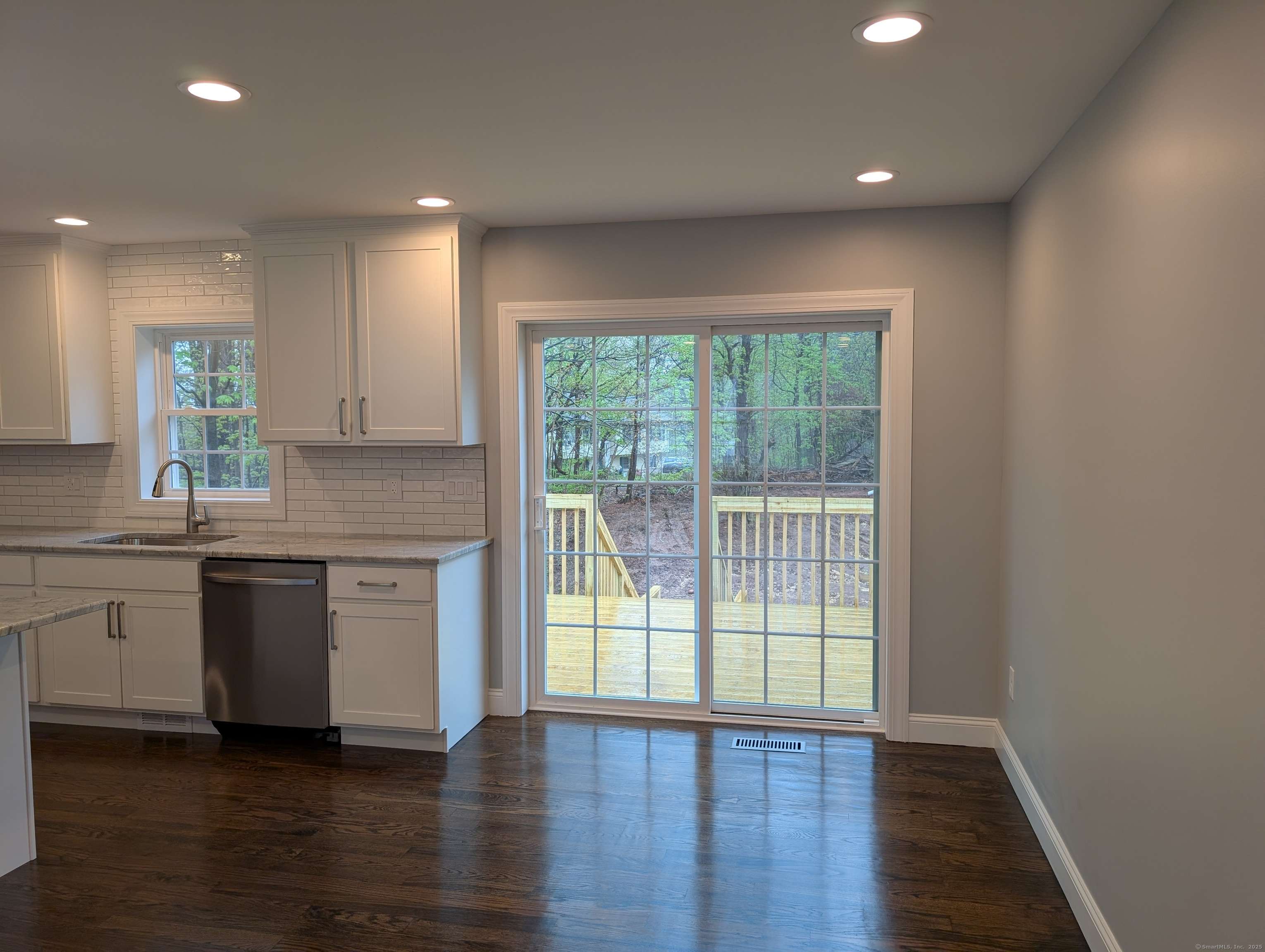 Hamden, CT 06514,140 Dickerman Street