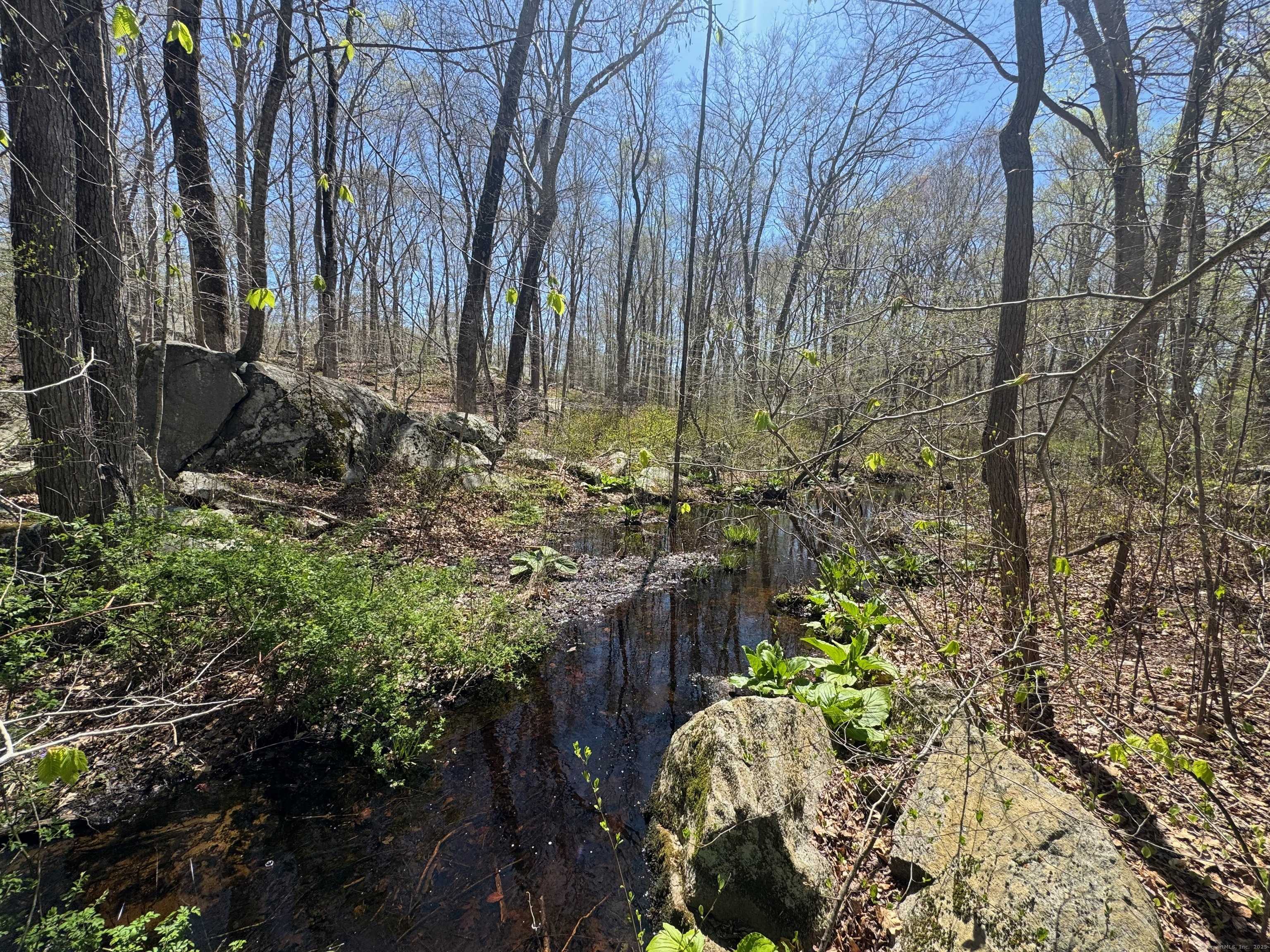 Clinton, CT 06413,78 & 80 Airline Road