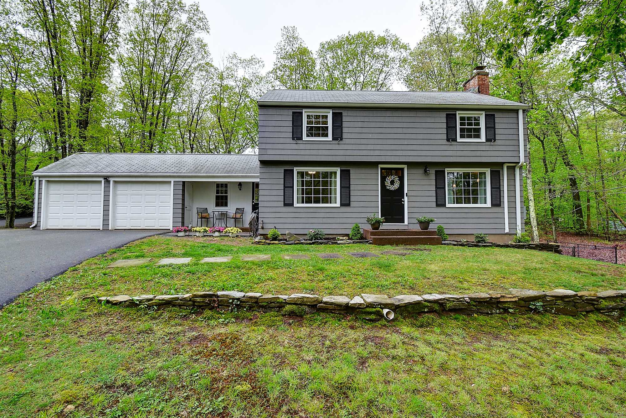 Glastonbury, CT 06073,267 Foote Road