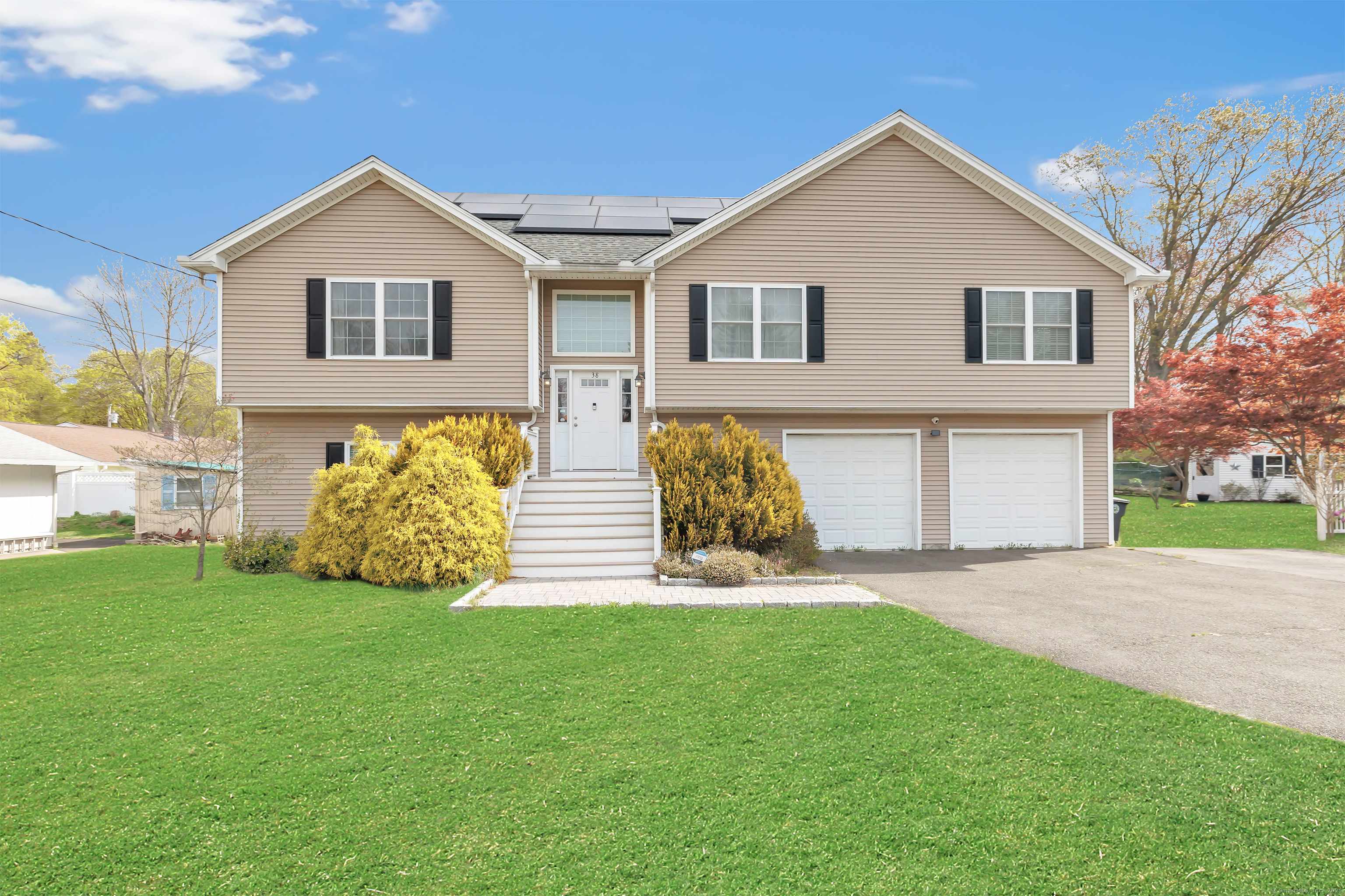Milford, CT 06461,38 Andrus Drive