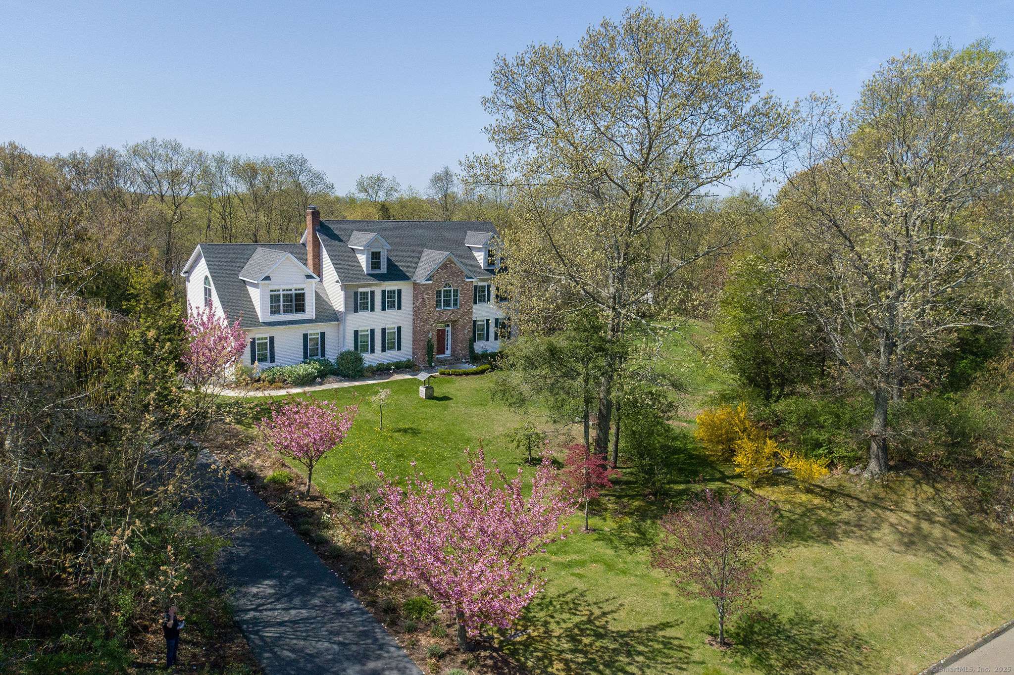 Guilford, CT 06437,48 Landons Way