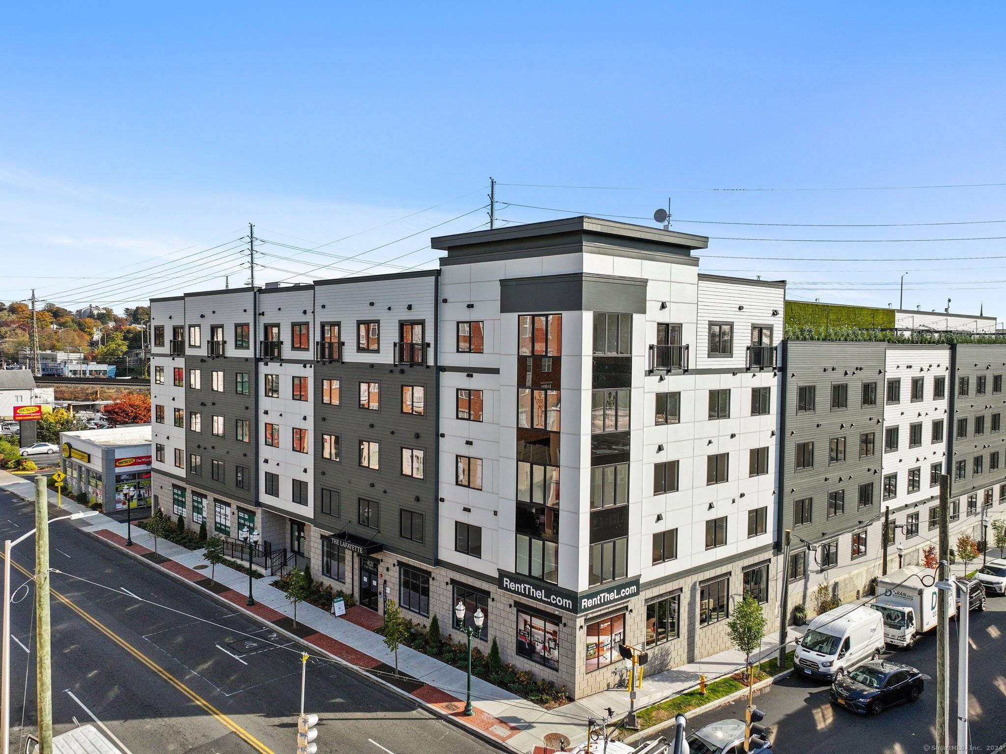 Stamford, CT 06902,821 East Main Street #209