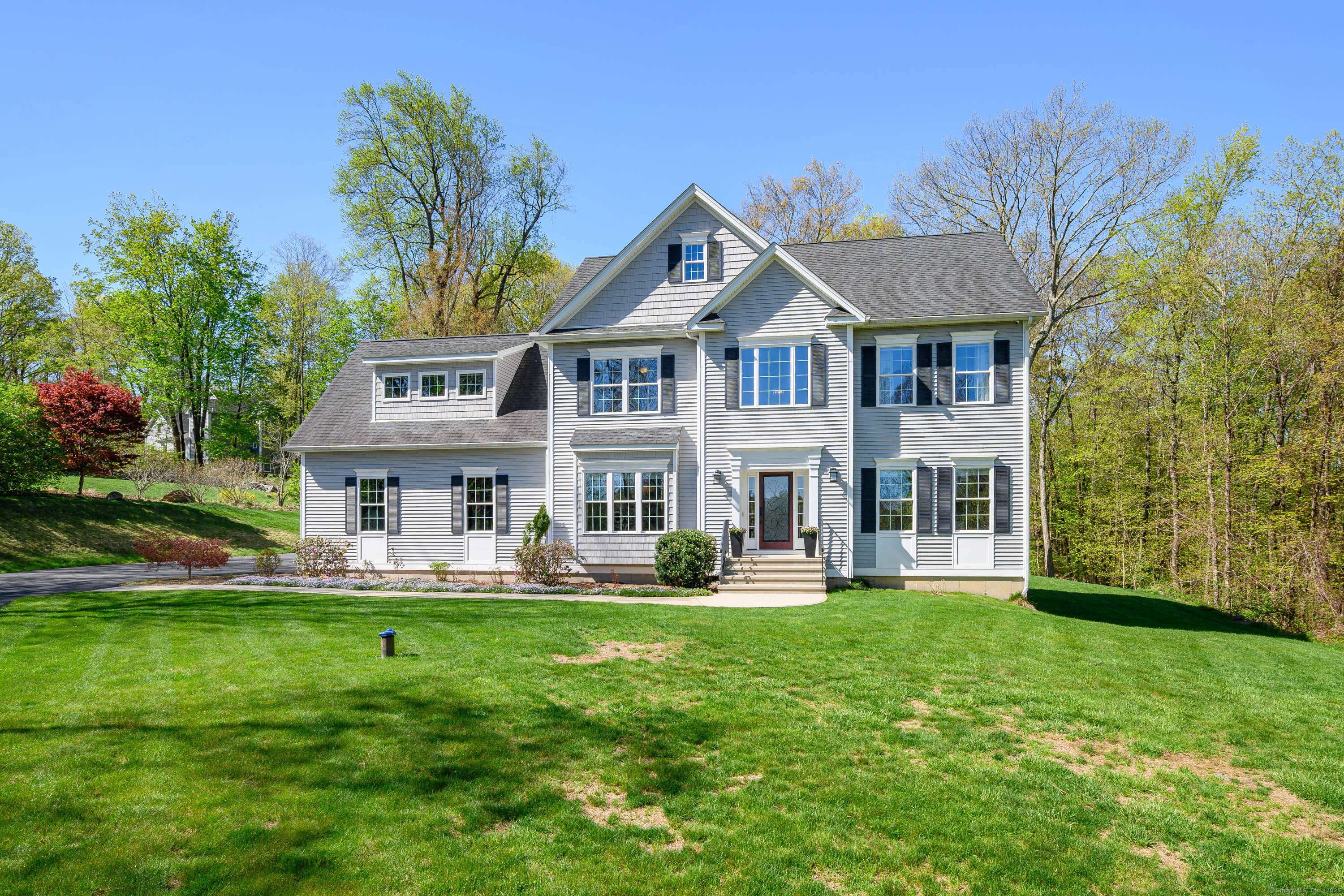 Newtown, CT 06470,10A Taunton Lane