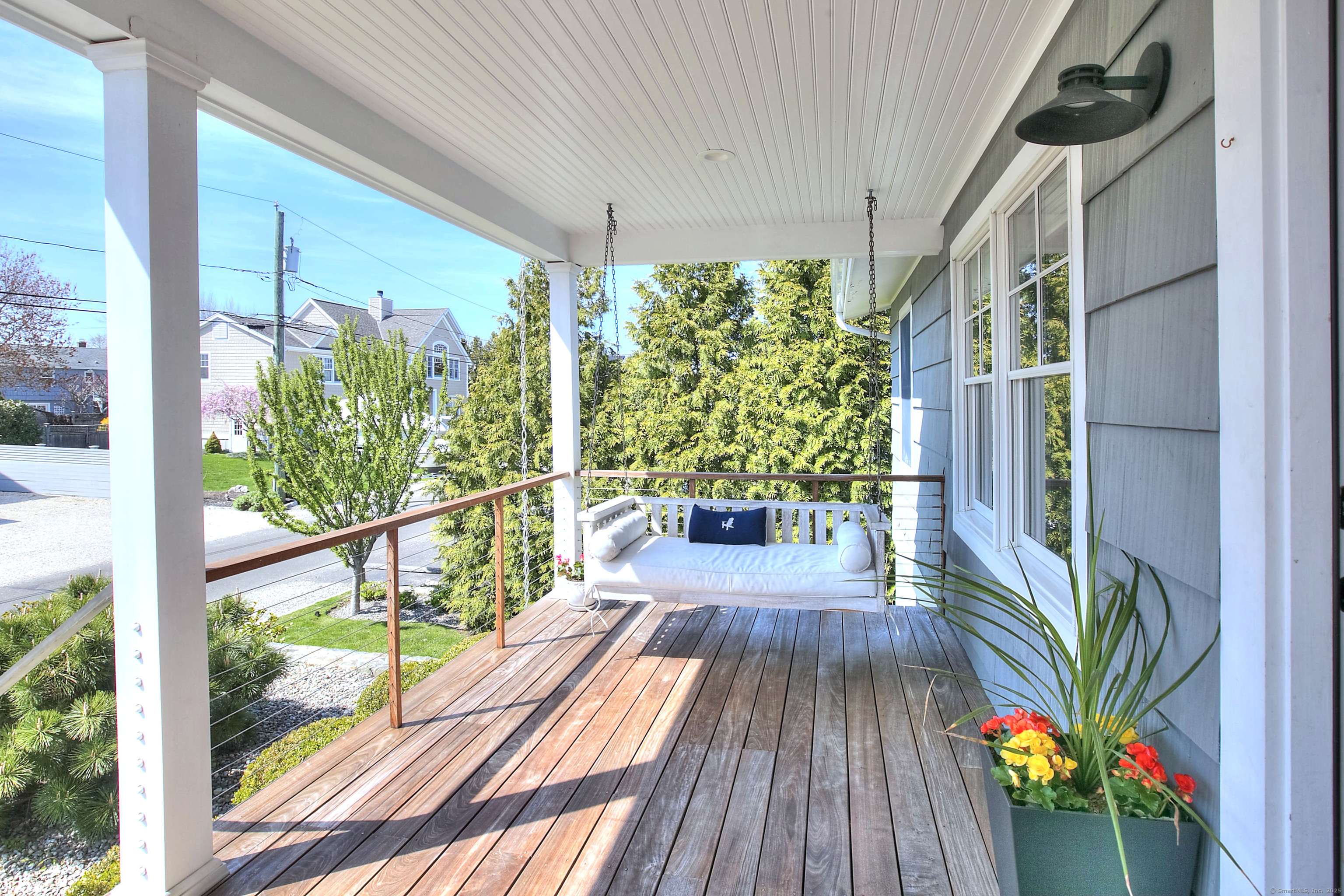 Westport, CT 06880,9 Island Way