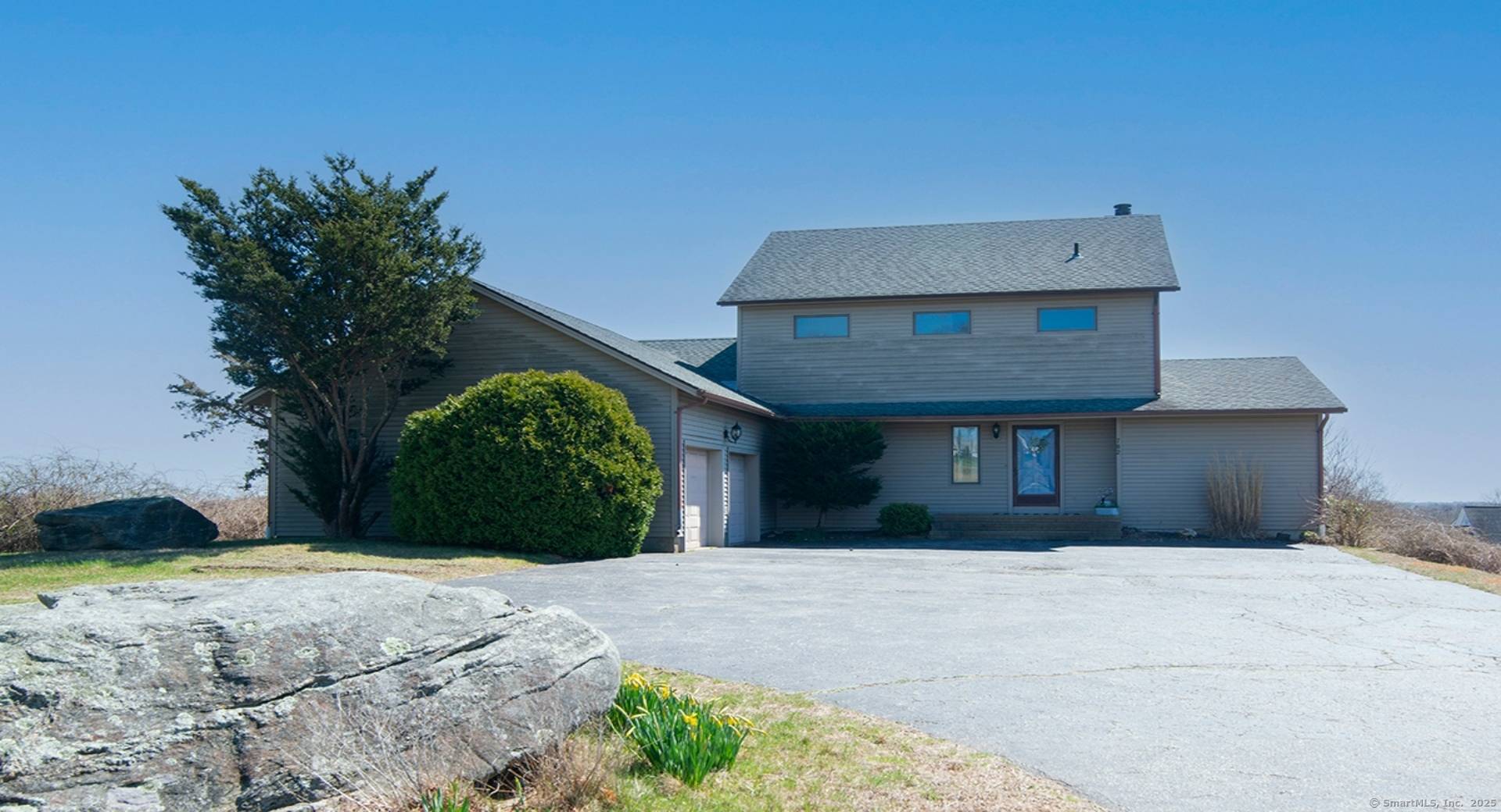 Groton, CT 06340,782 Groton Long Point Road