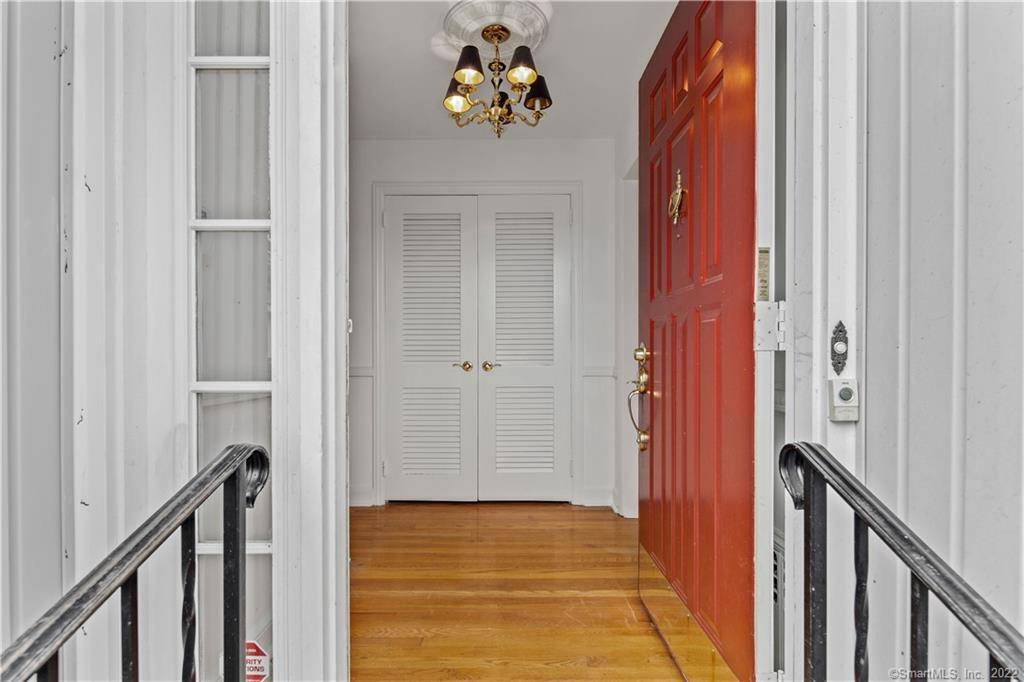 Norwalk, CT 06851,15 Honey Hill Road