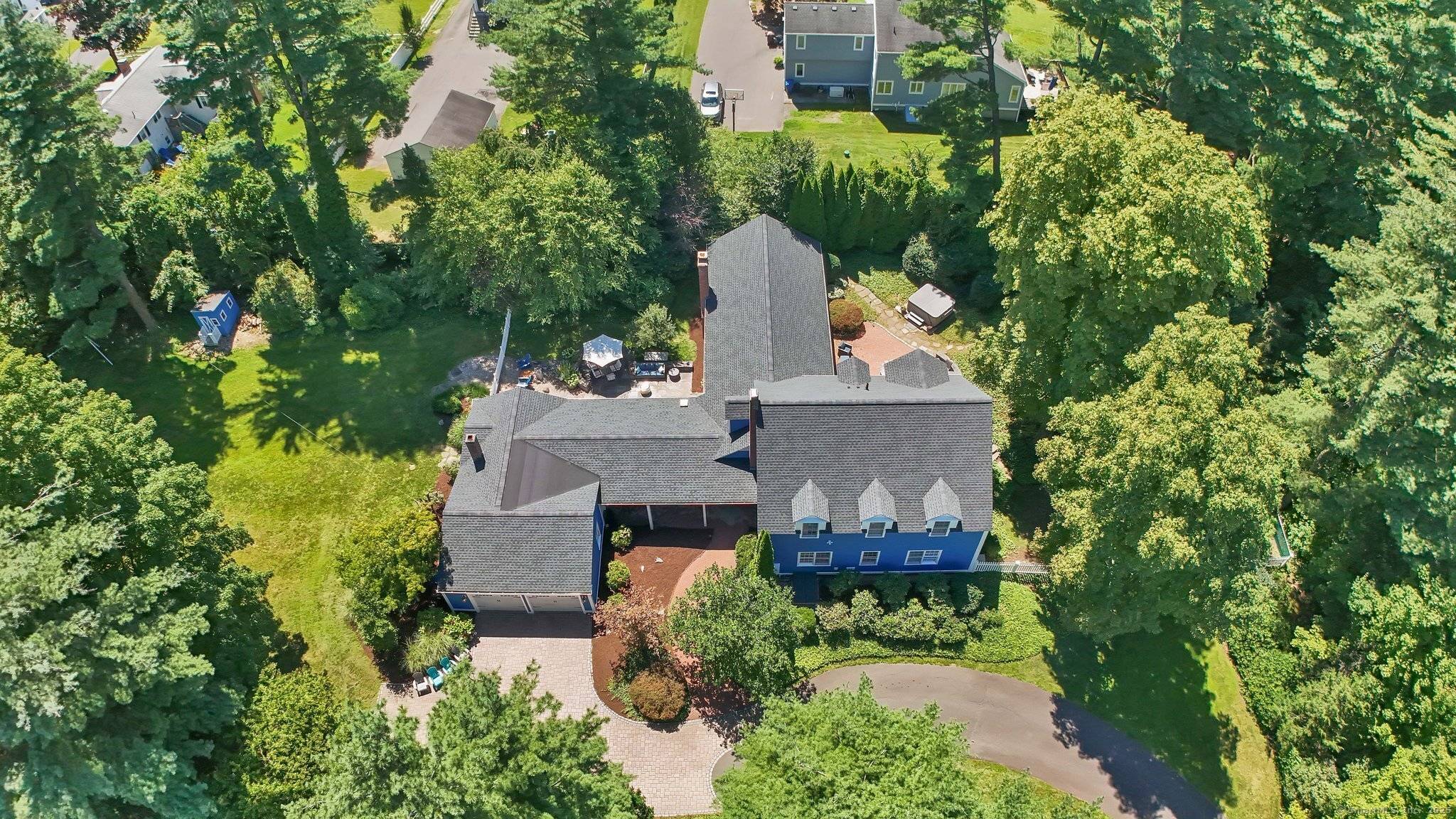 Farmington, CT 06032,5 Church Street