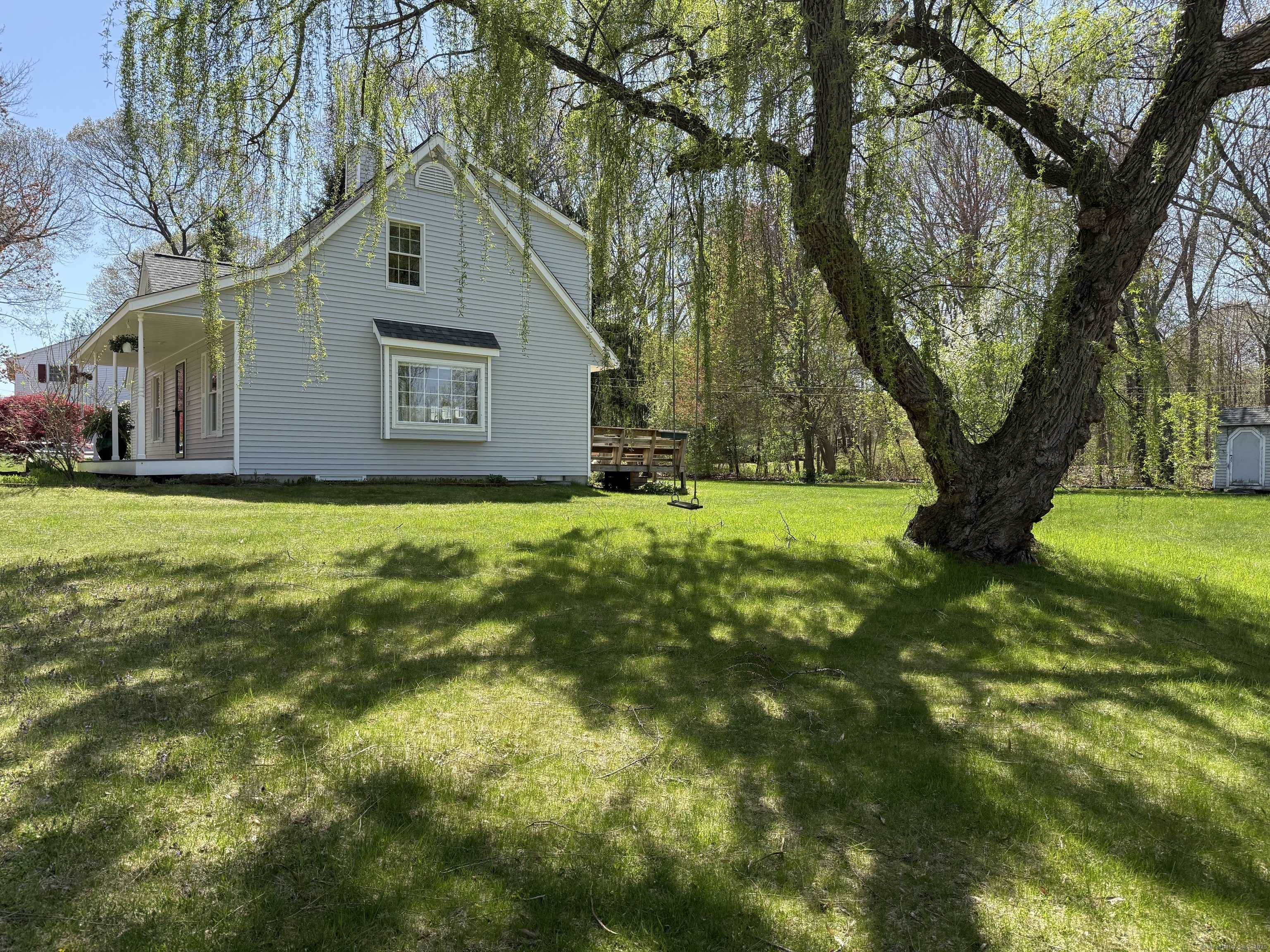 Old Saybrook, CT 06475,27 Birch Street