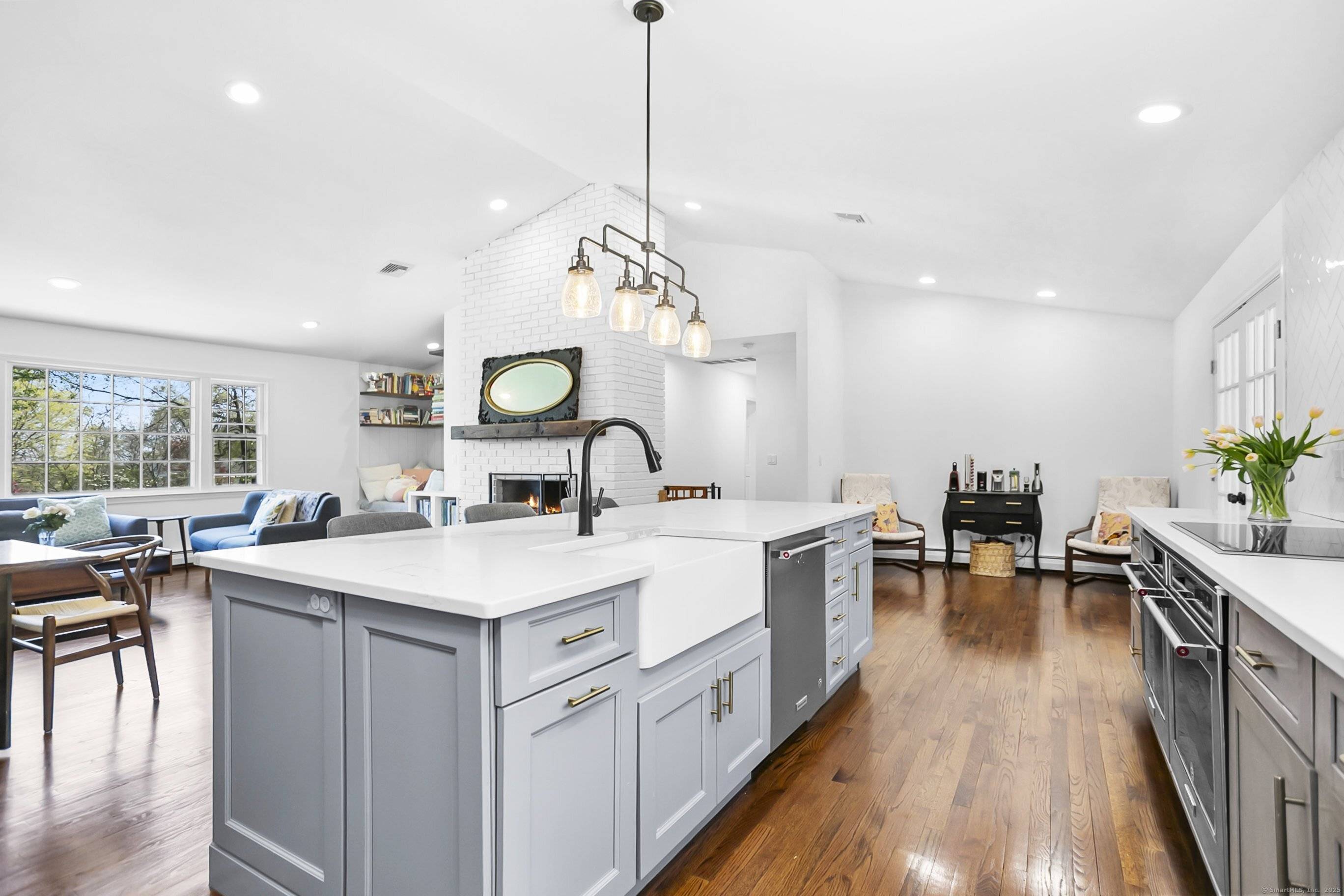 Fairfield, CT 06824,95 Brighton View Road