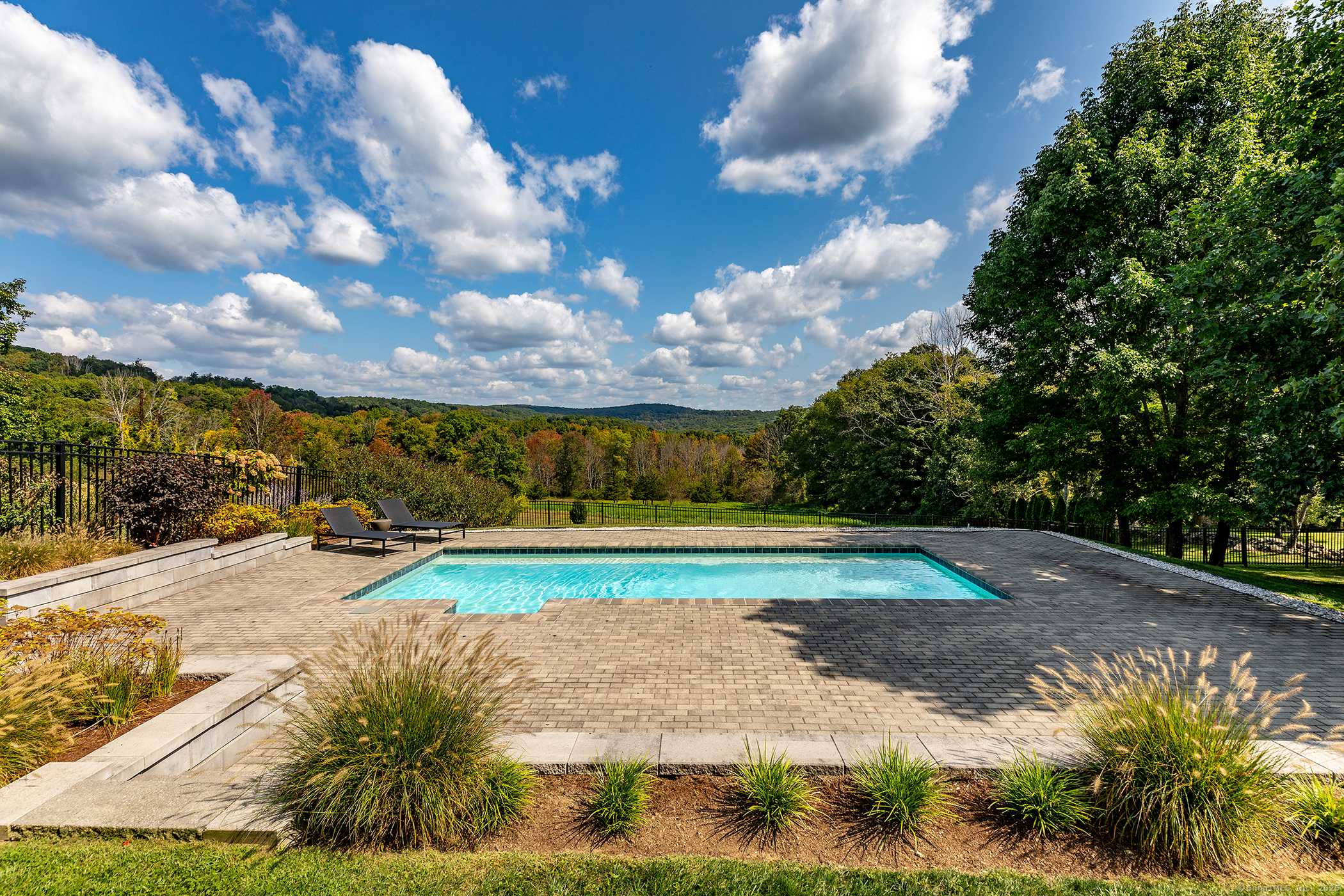 Kent, CT 06785,11 Longview Road