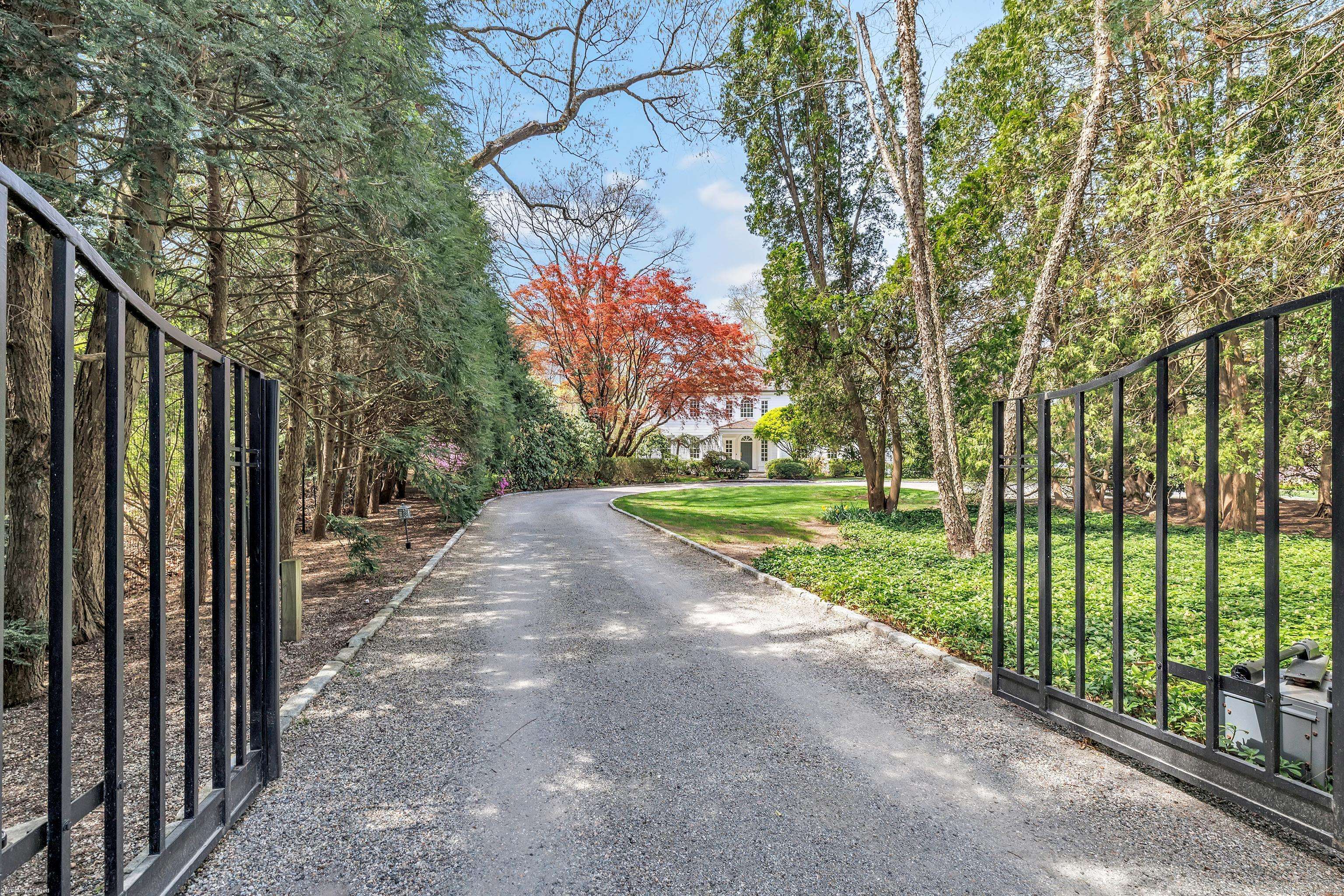Westport, CT 06880,83 Easton Road