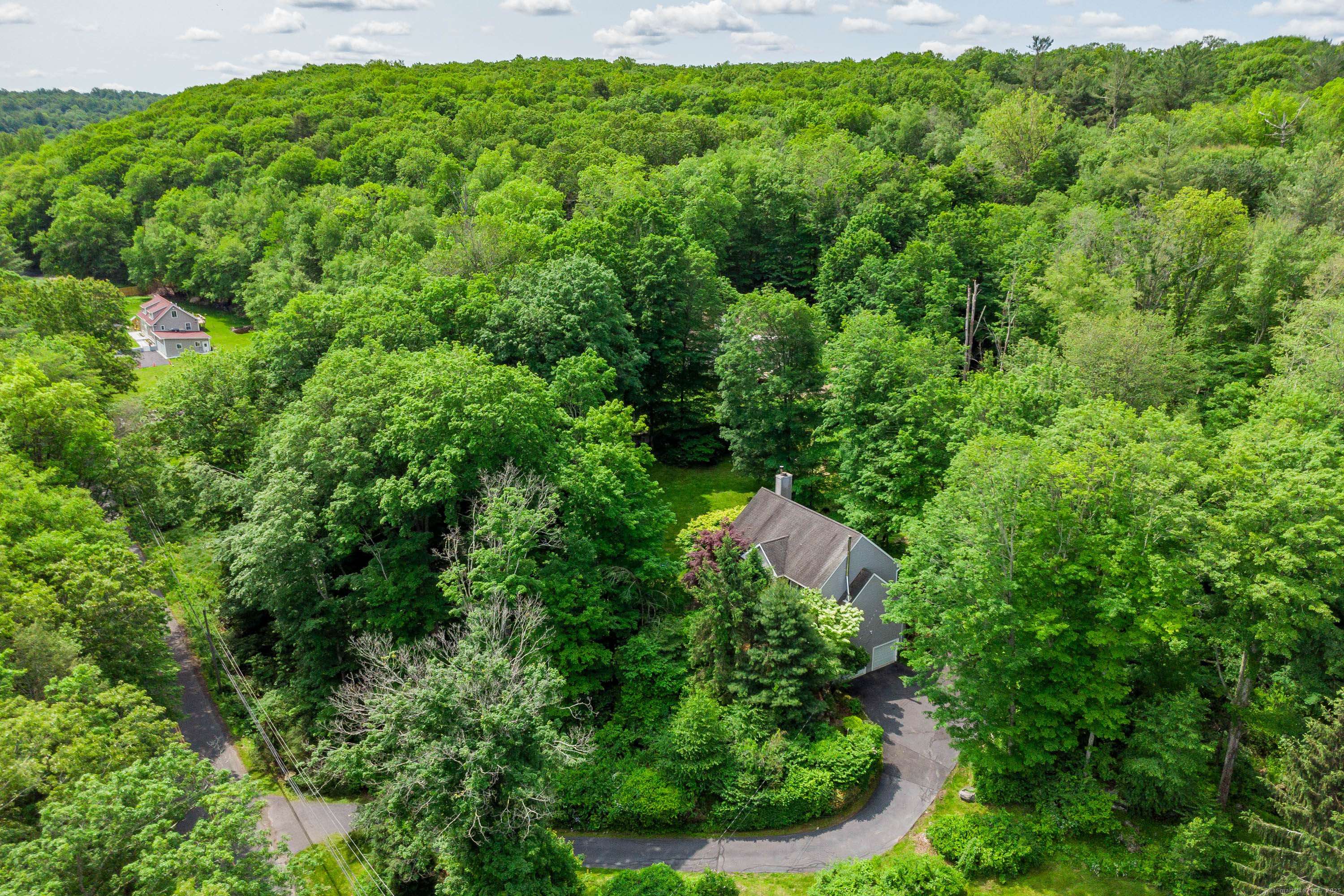 Newtown, CT 06470,127 Hanover Road