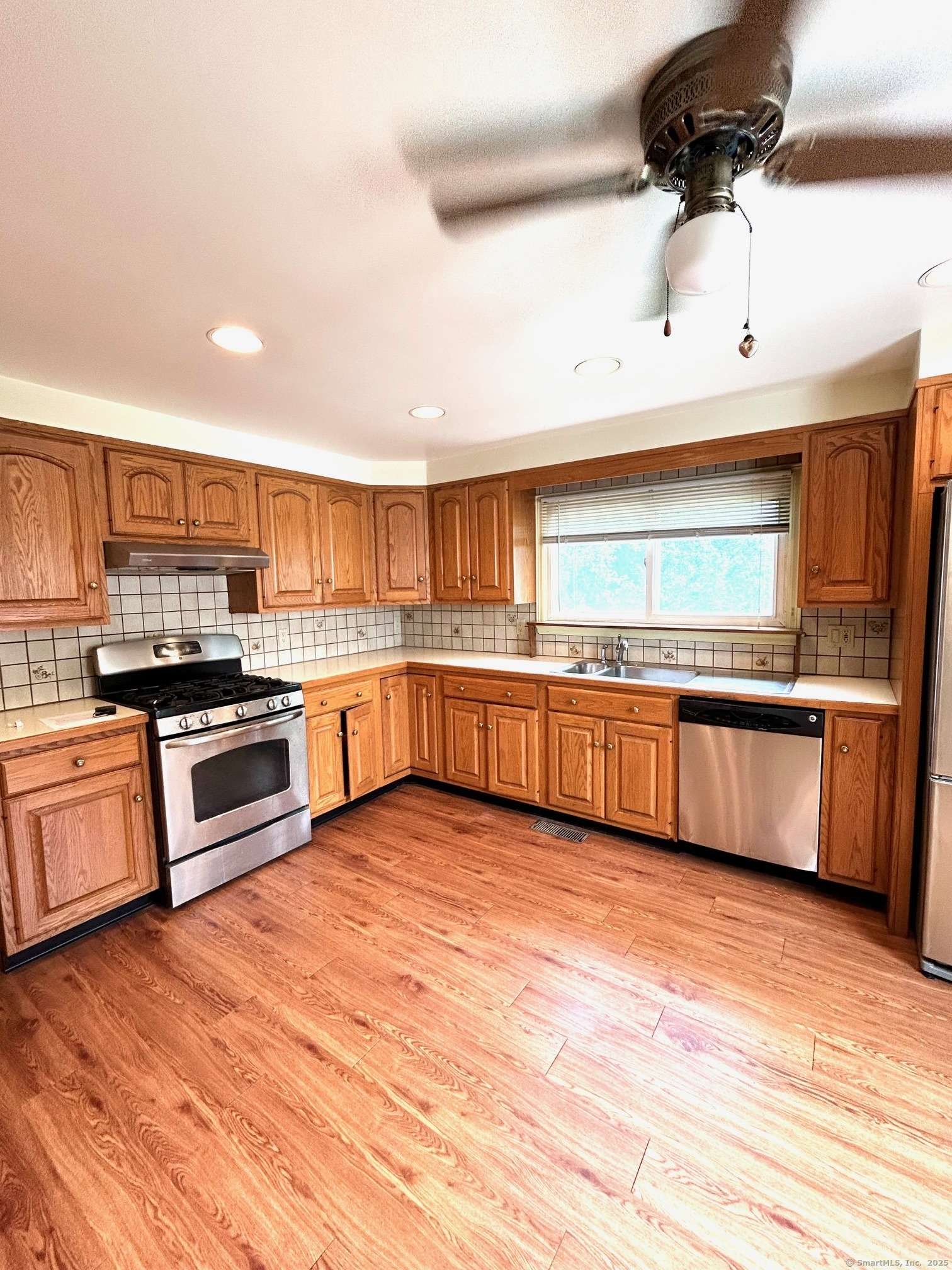 Fairfield, CT 06824,478 Judd Street