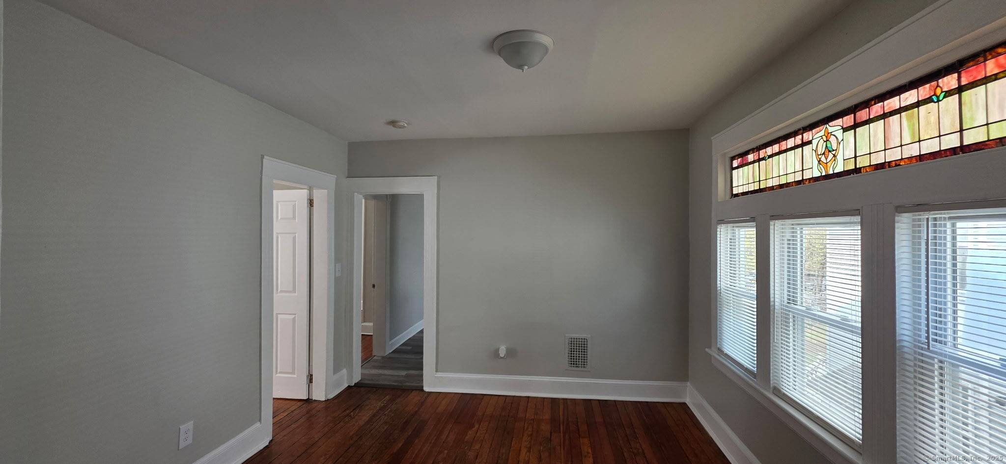 Bridgeport, CT 06607,111 Smith Street #2