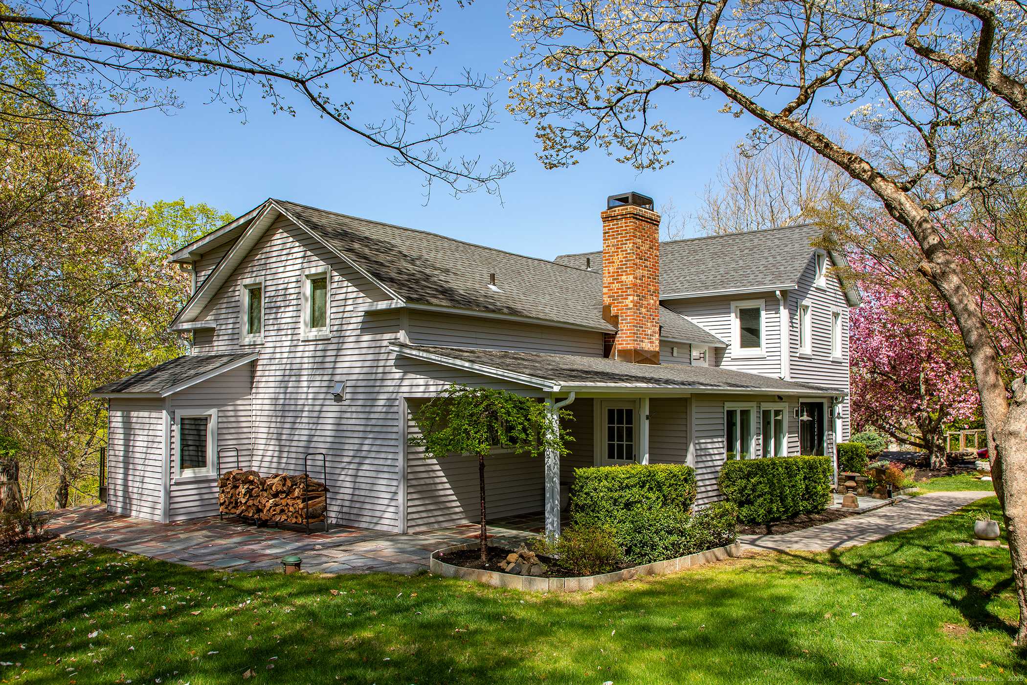 New Fairfield, CT 06812,12 Bear Mountain Road