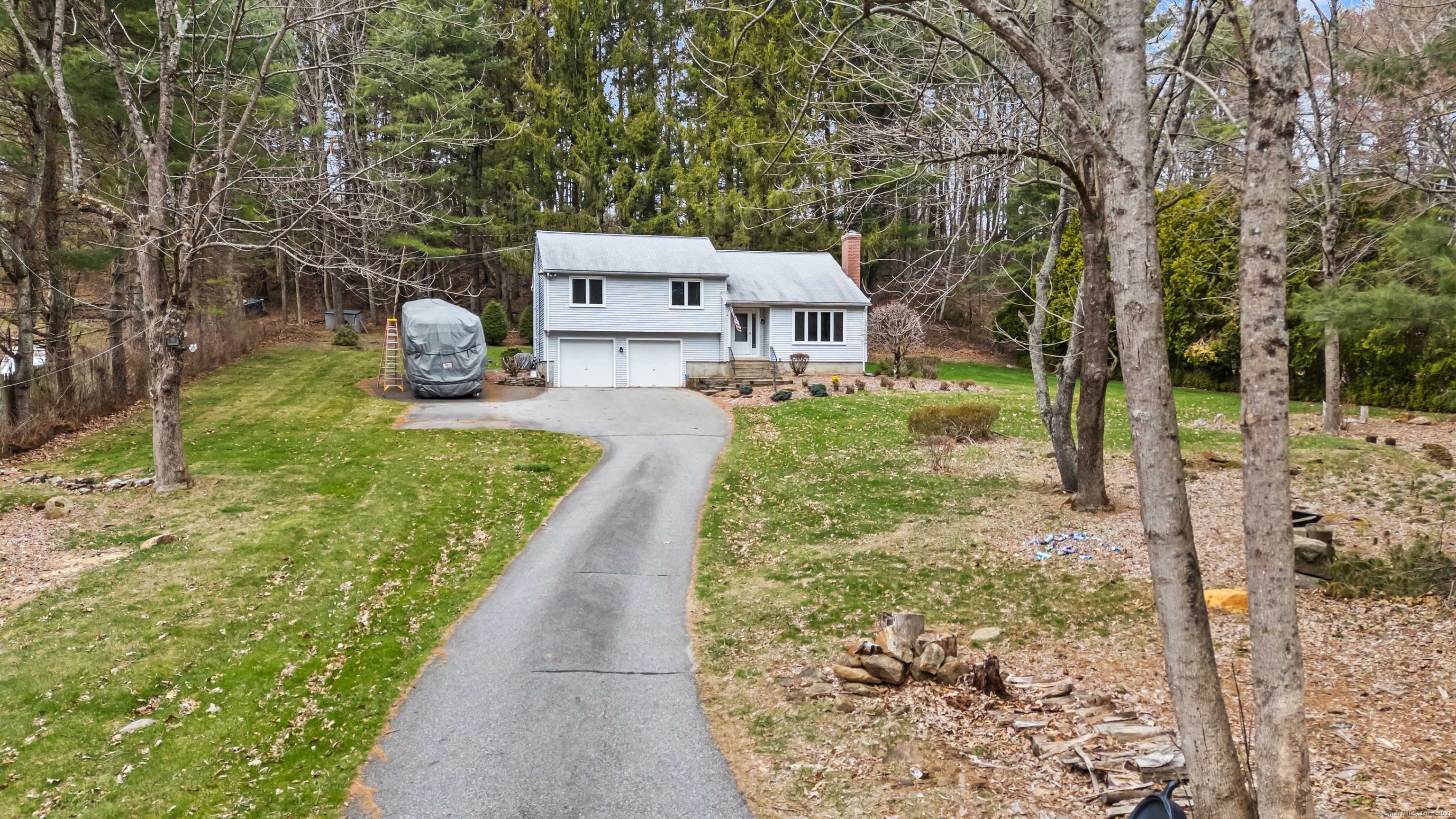 Stafford, CT 06076,17 Rockwell Road