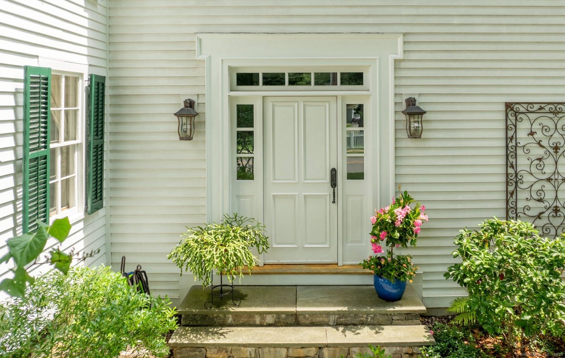 Old Saybrook, CT 06475,24 Lynde Street