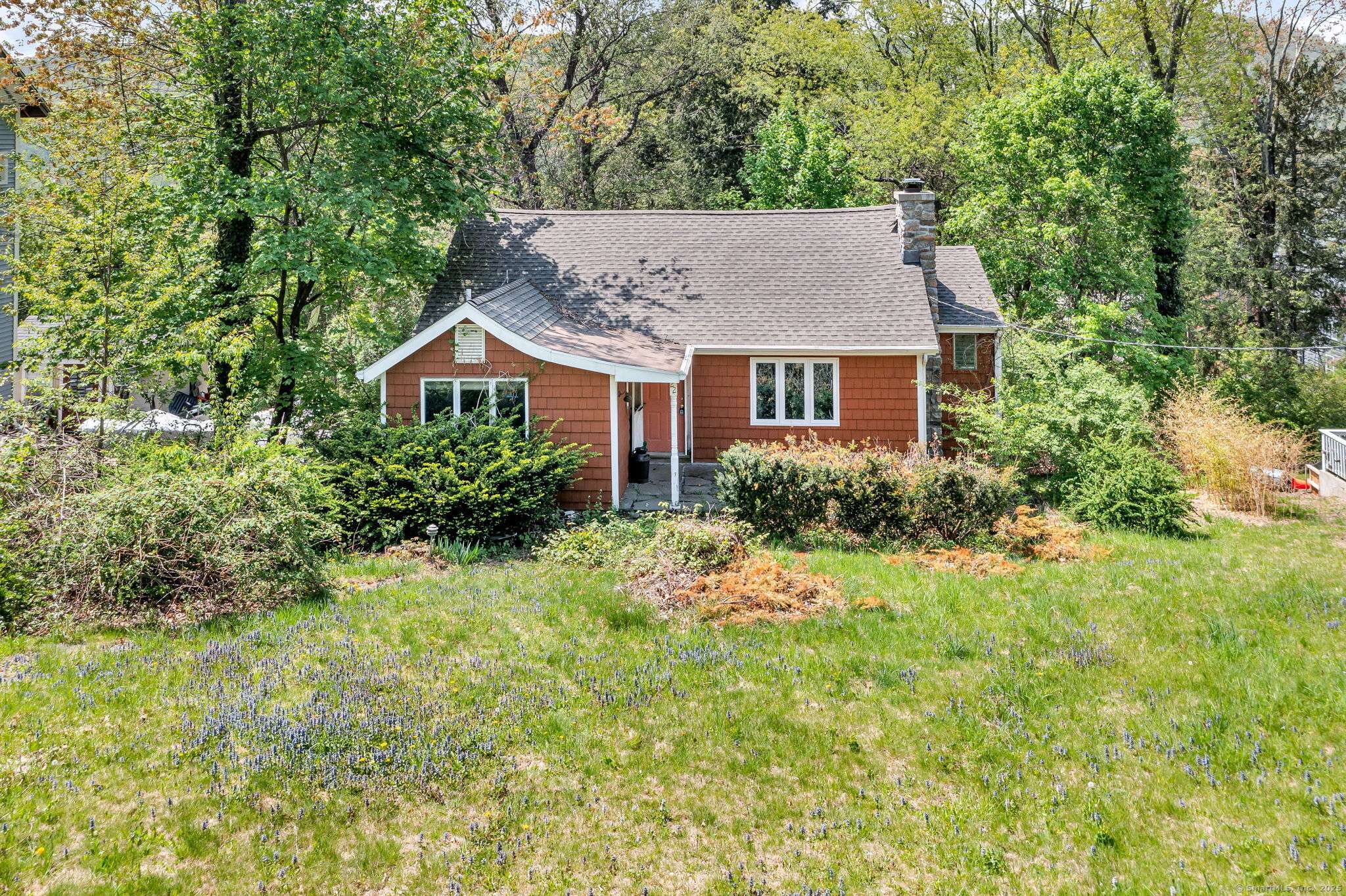 New Fairfield, CT 06812,22 Ridge Road