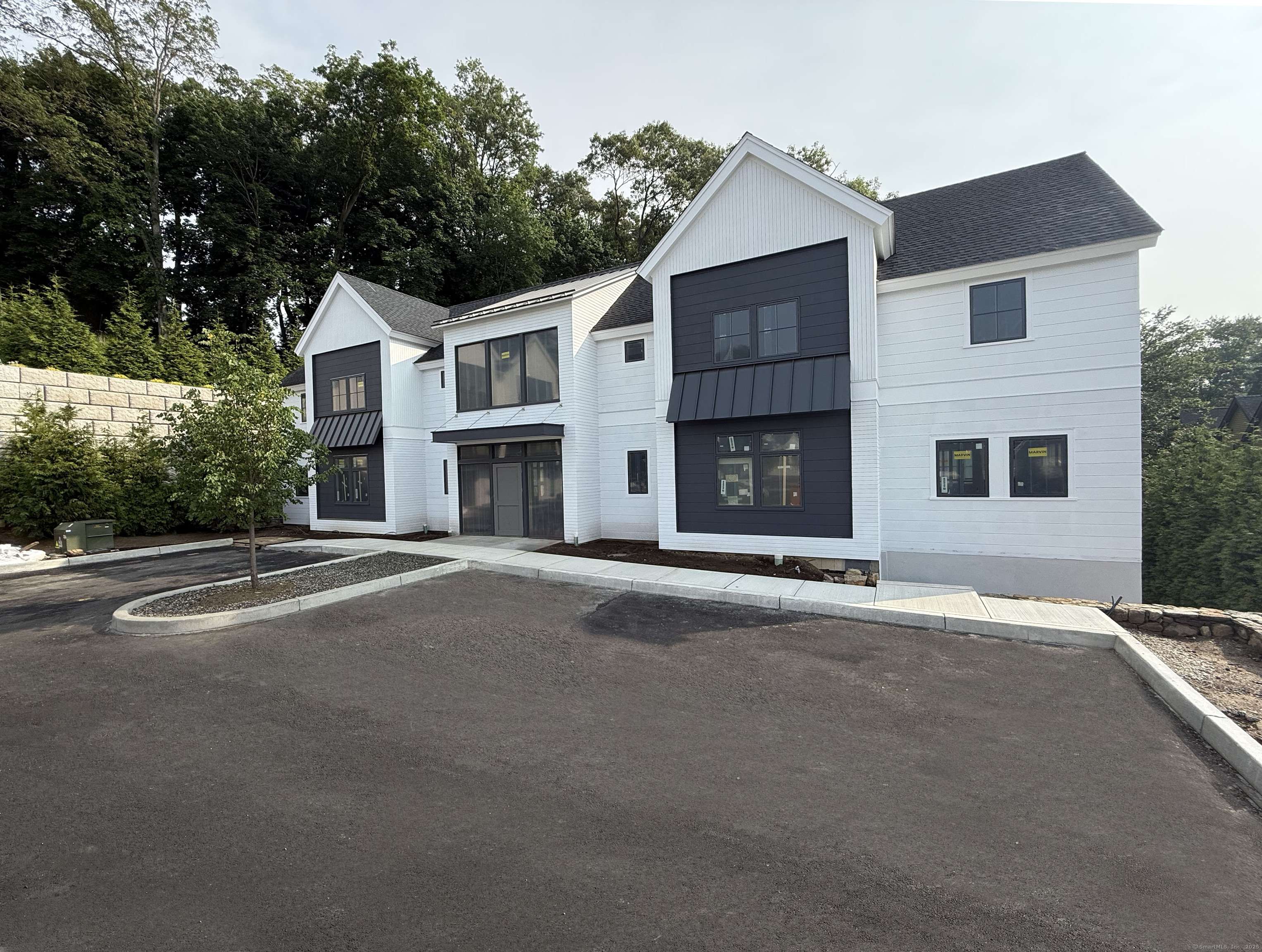 Westport, CT 06880,785 Post Road East #303