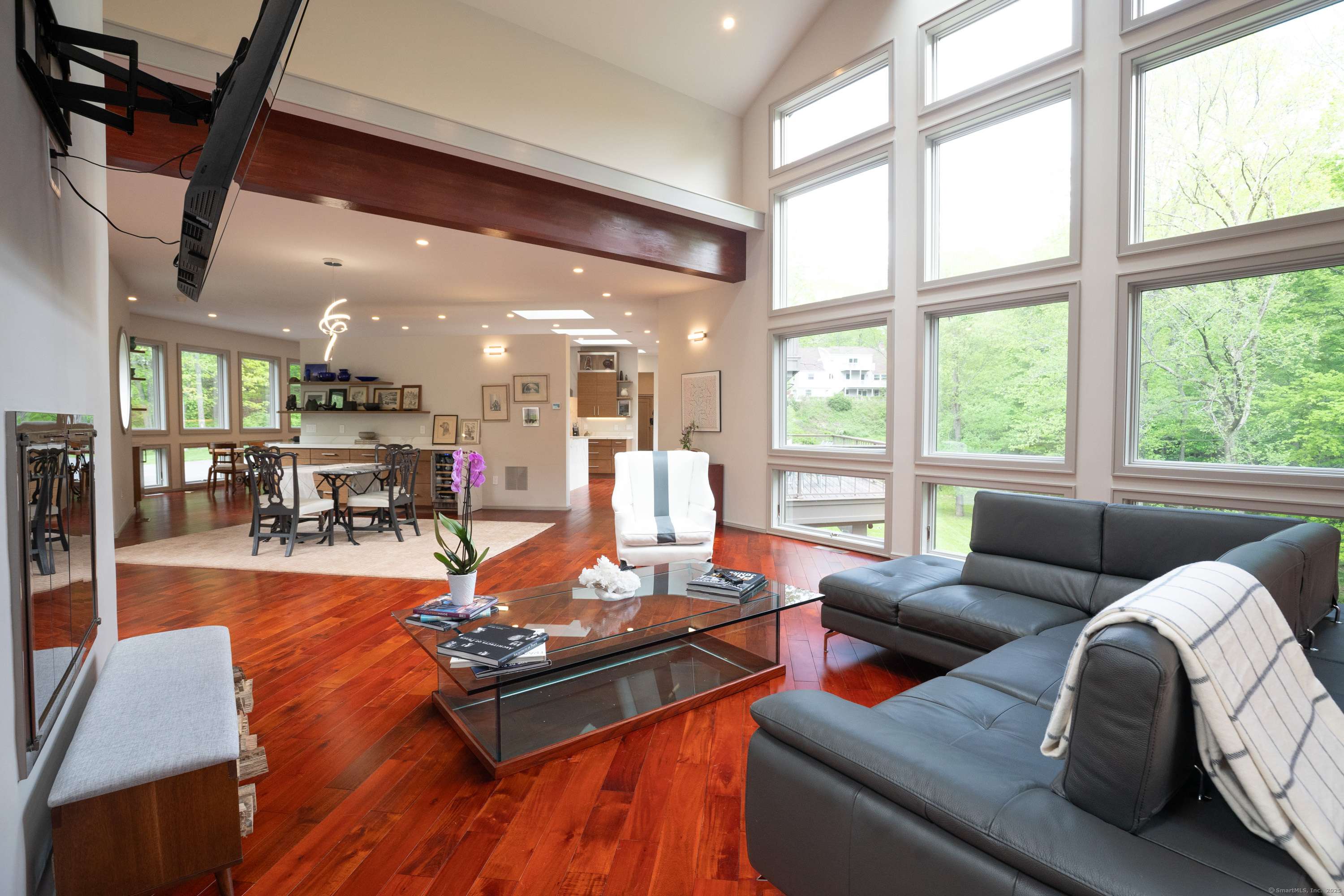 Ridgefield, CT 06877,88 Green Lane