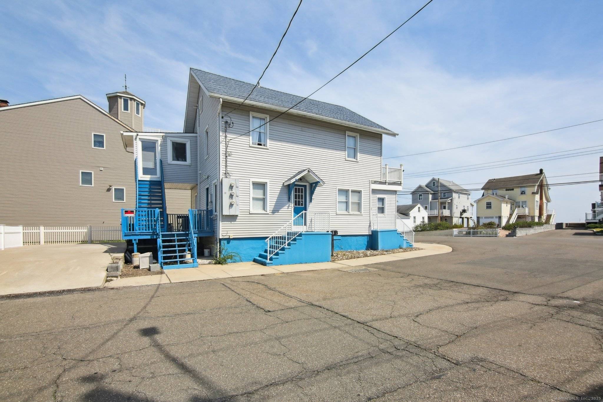 East Haven, CT 06512,3 Catherine Street