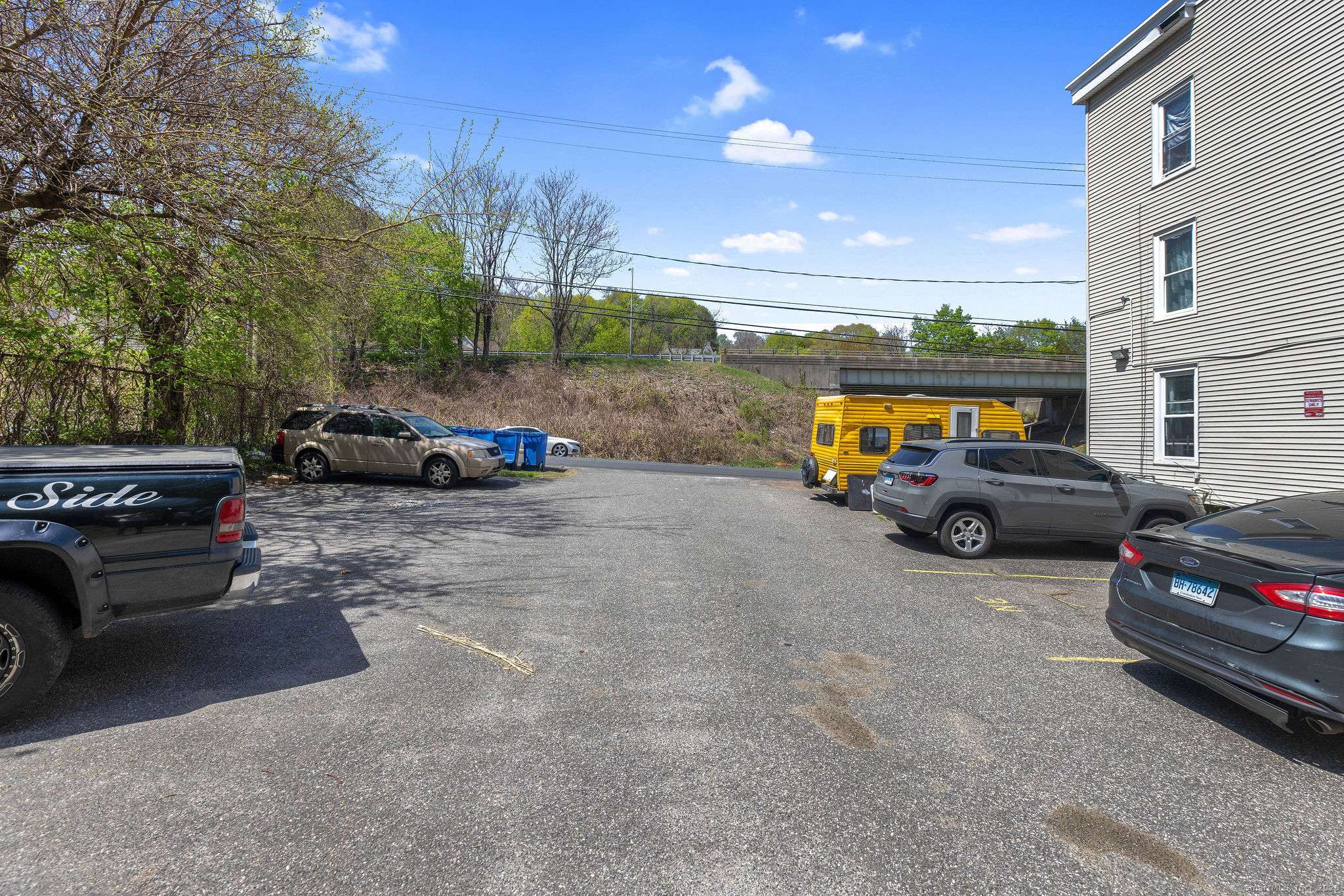 Waterbury, CT 06708,203 South Leonard Street