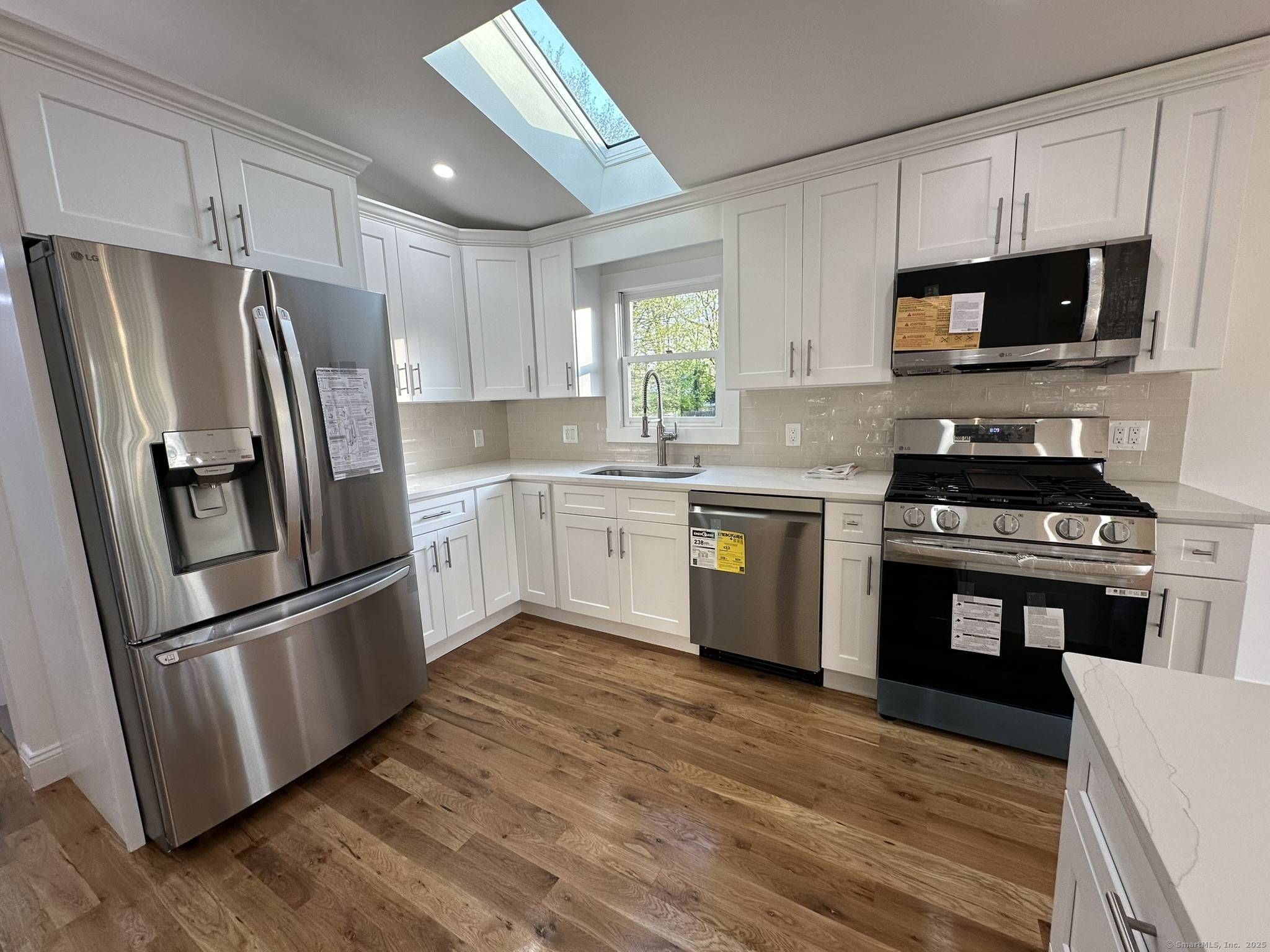 West Haven, CT 06516,85 Sanford Street