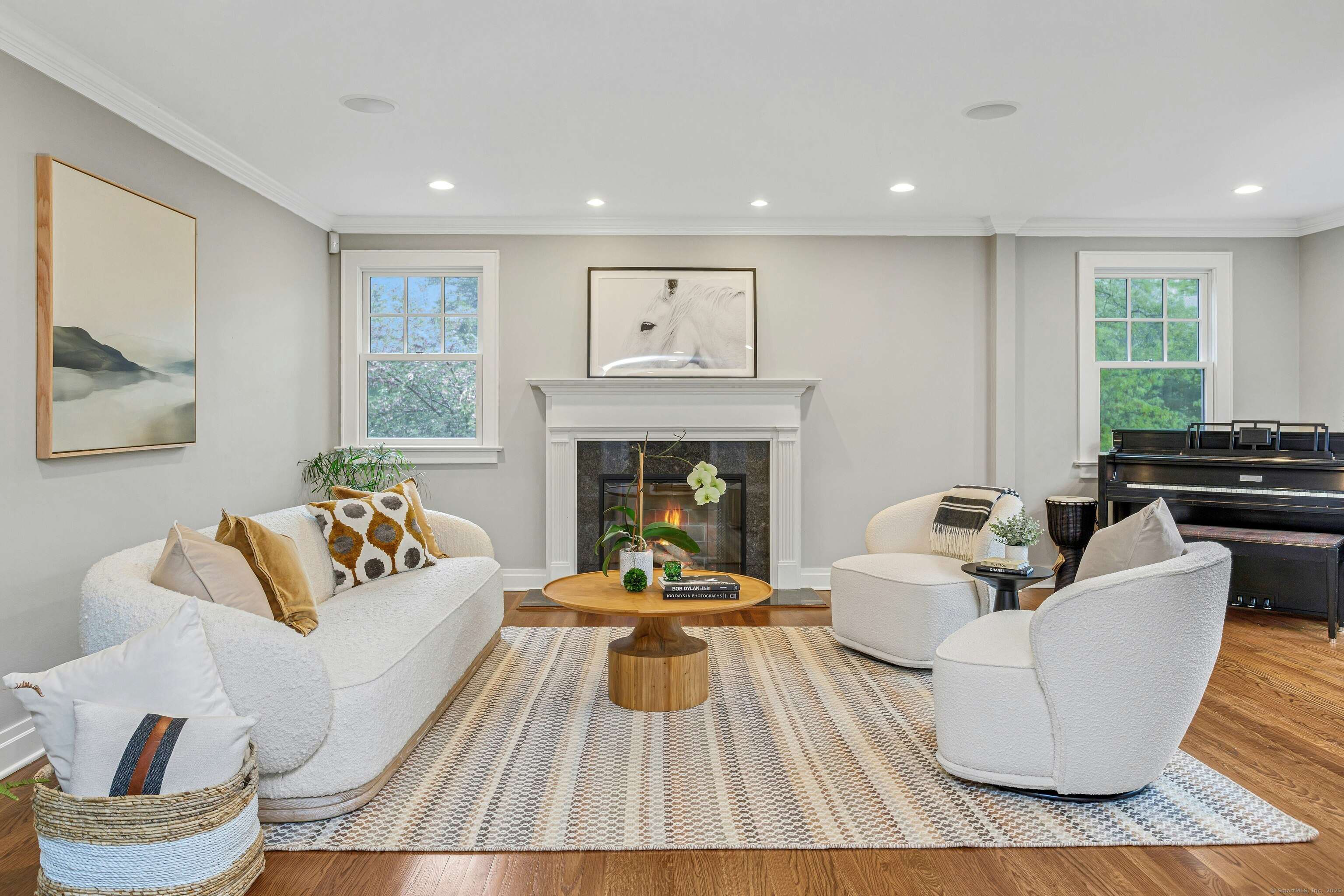 New Canaan, CT 06840,33 Bickford Lane