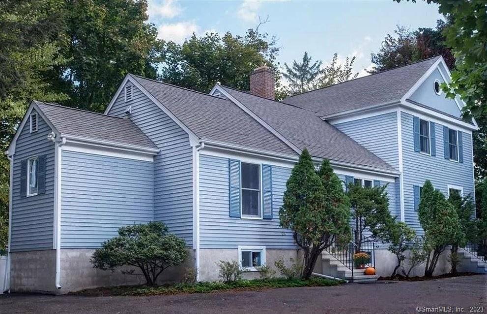 New Canaan, CT 06840,164 New Norwalk Road