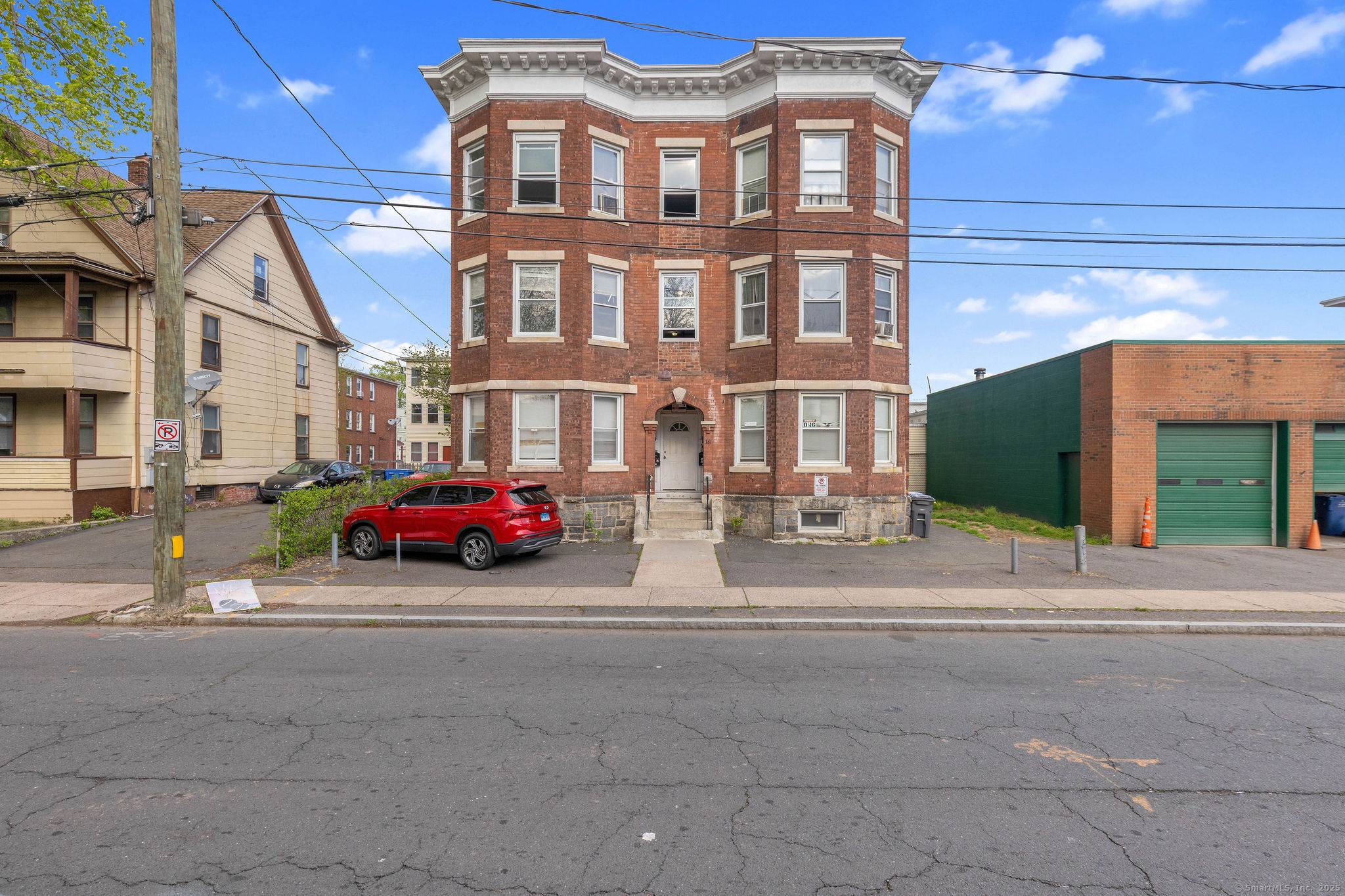 Hartford, CT 06106,160 Lawrence Street
