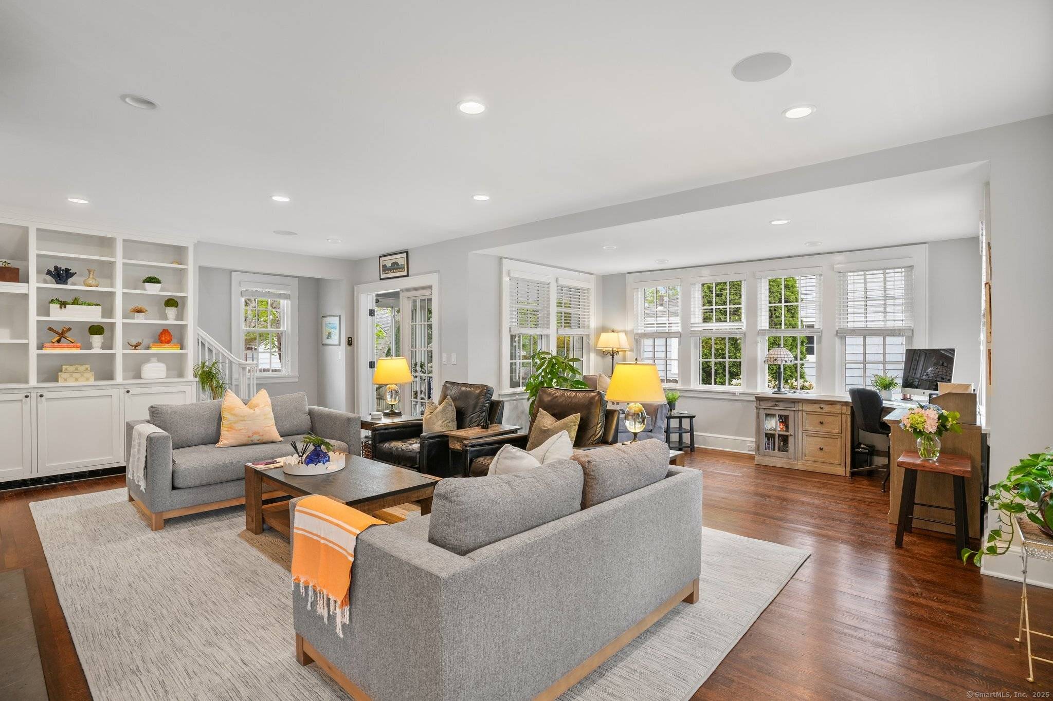 Bridgeport, CT 06605,344 Lake Avenue