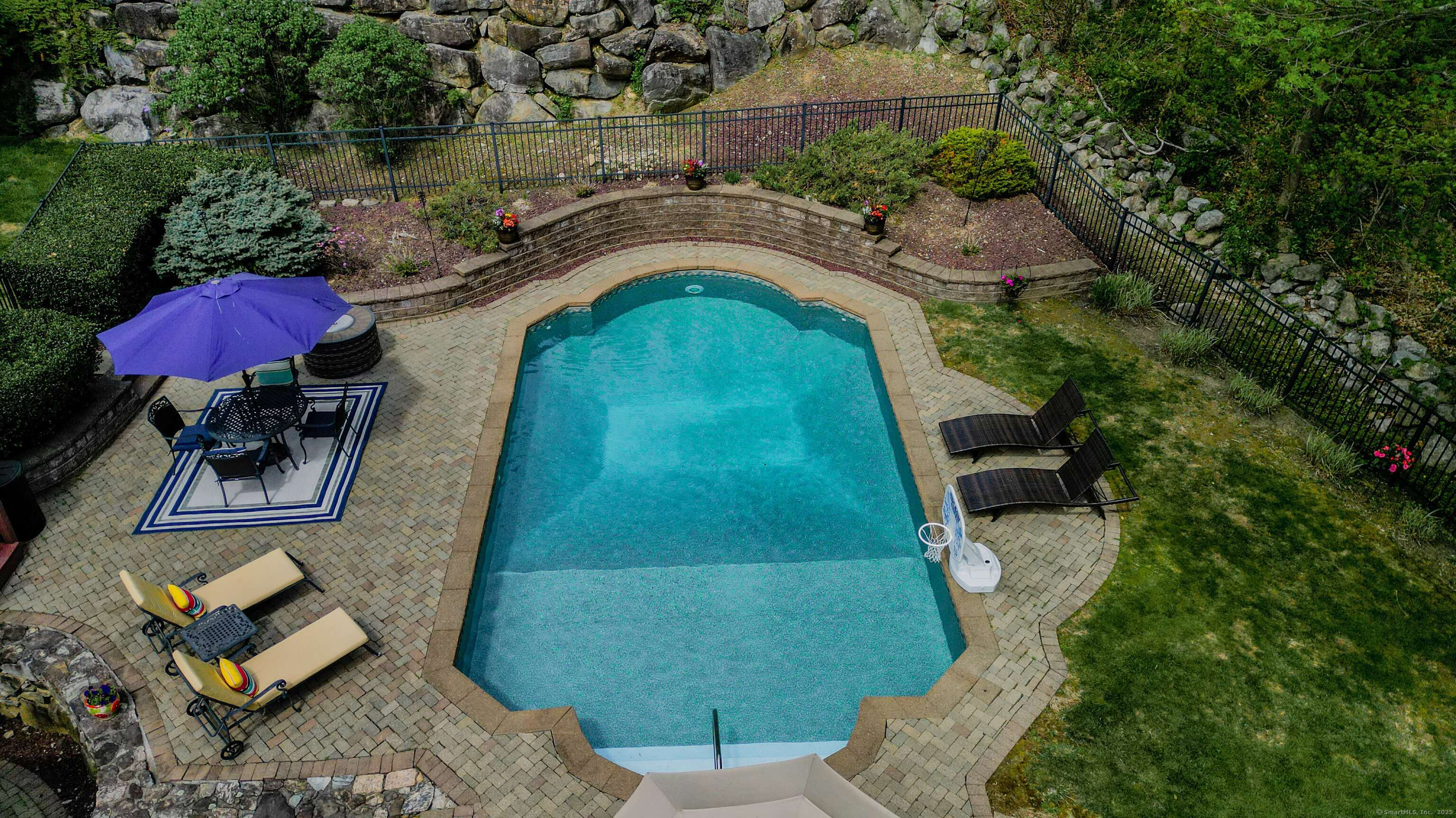 New Fairfield, CT 06812,230 Ball Pond Road