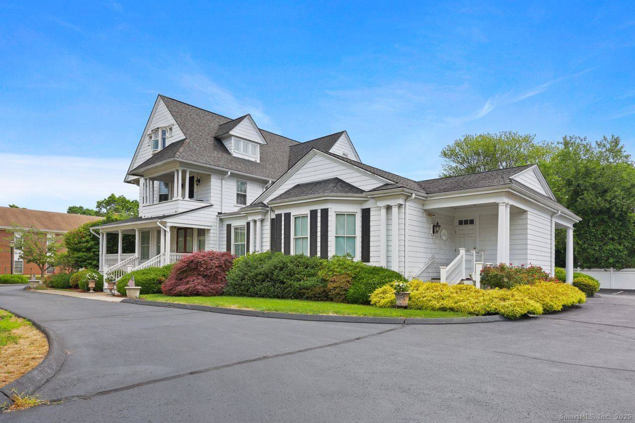 Stratford, CT 06615,2220 Main Street