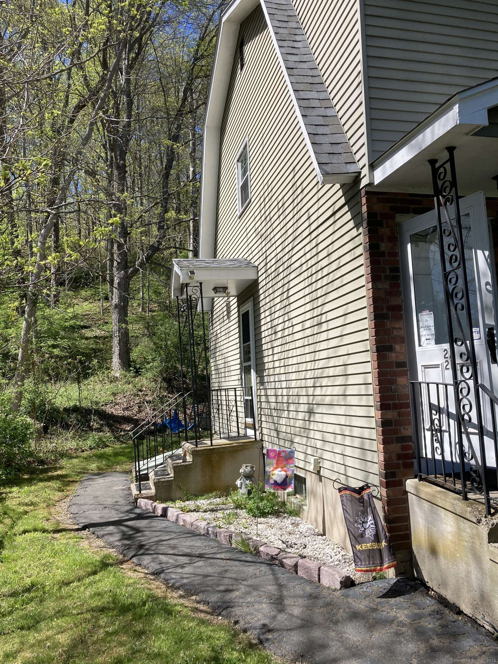 North Branford, CT 06471,1784 Foxon Road #2A