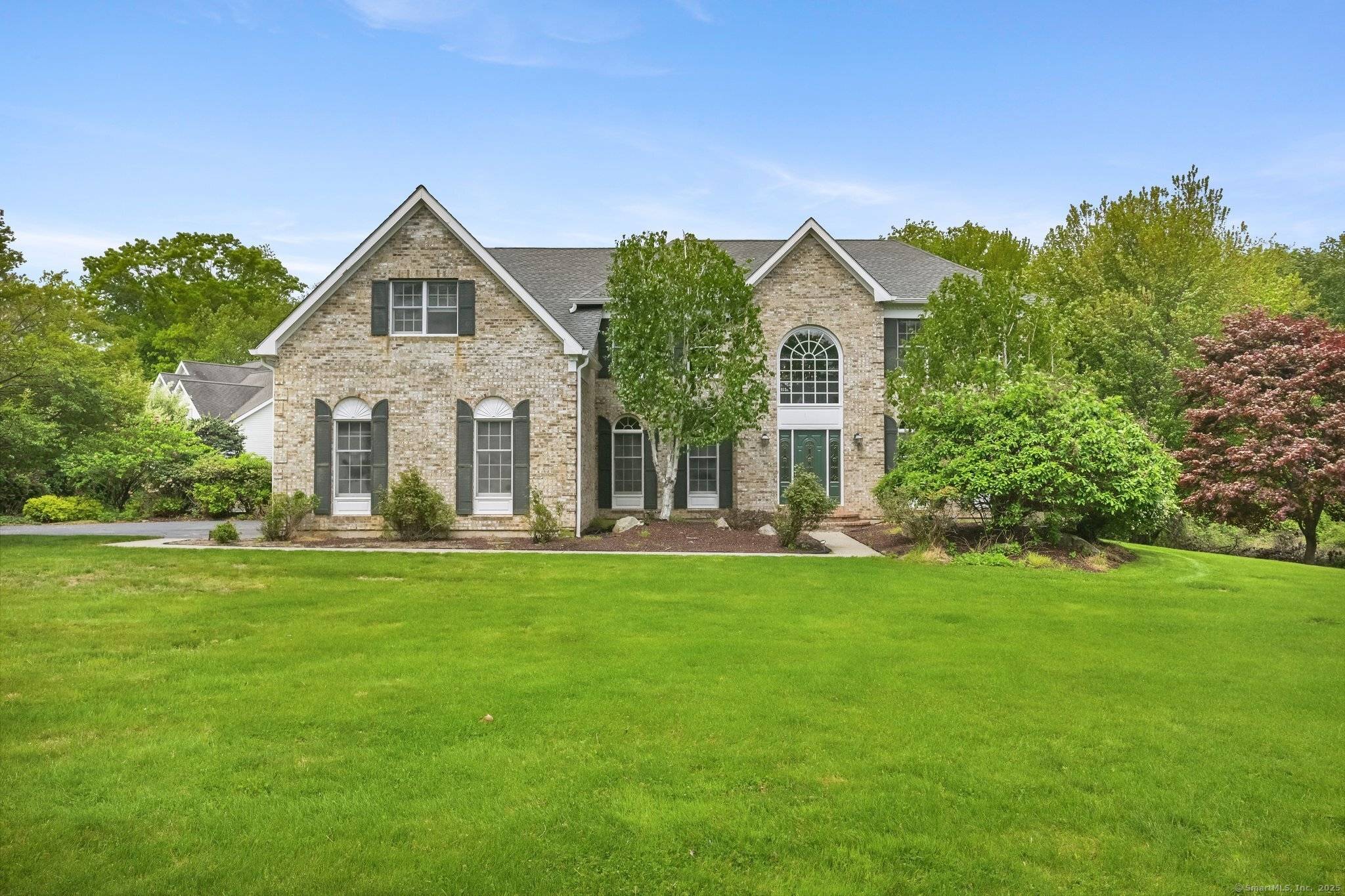Fairfield, CT 06890,260 Range Road
