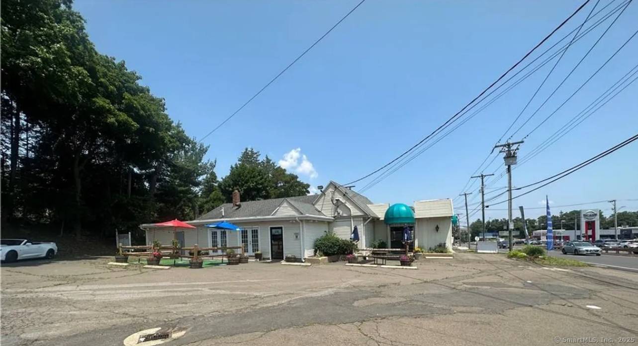 West Haven, CT 06516,441 Derby Avenue