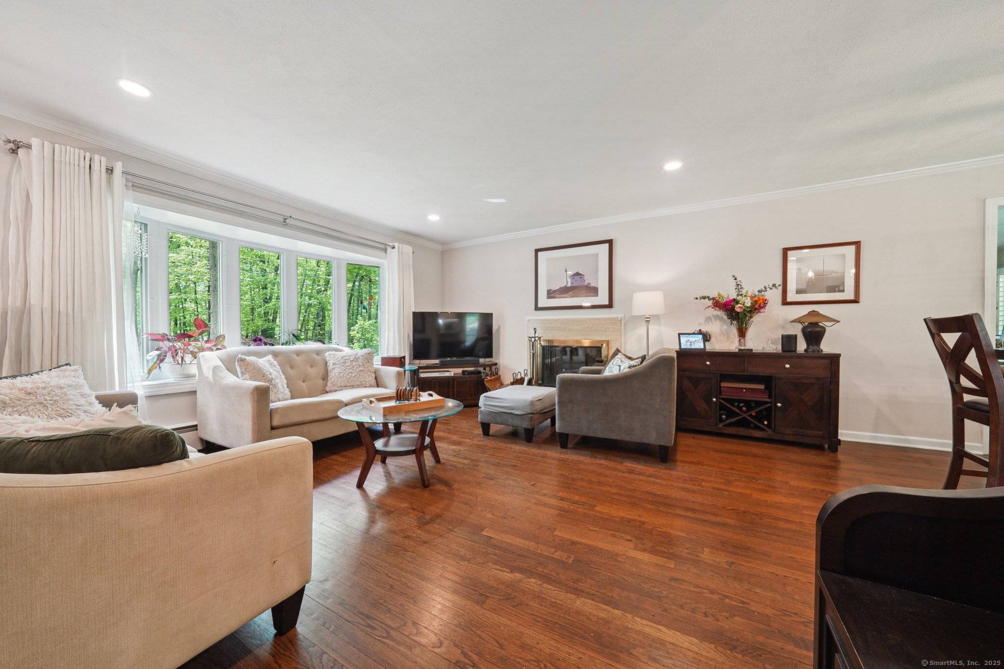 Norwalk, CT 06851,14 Live Oak Road